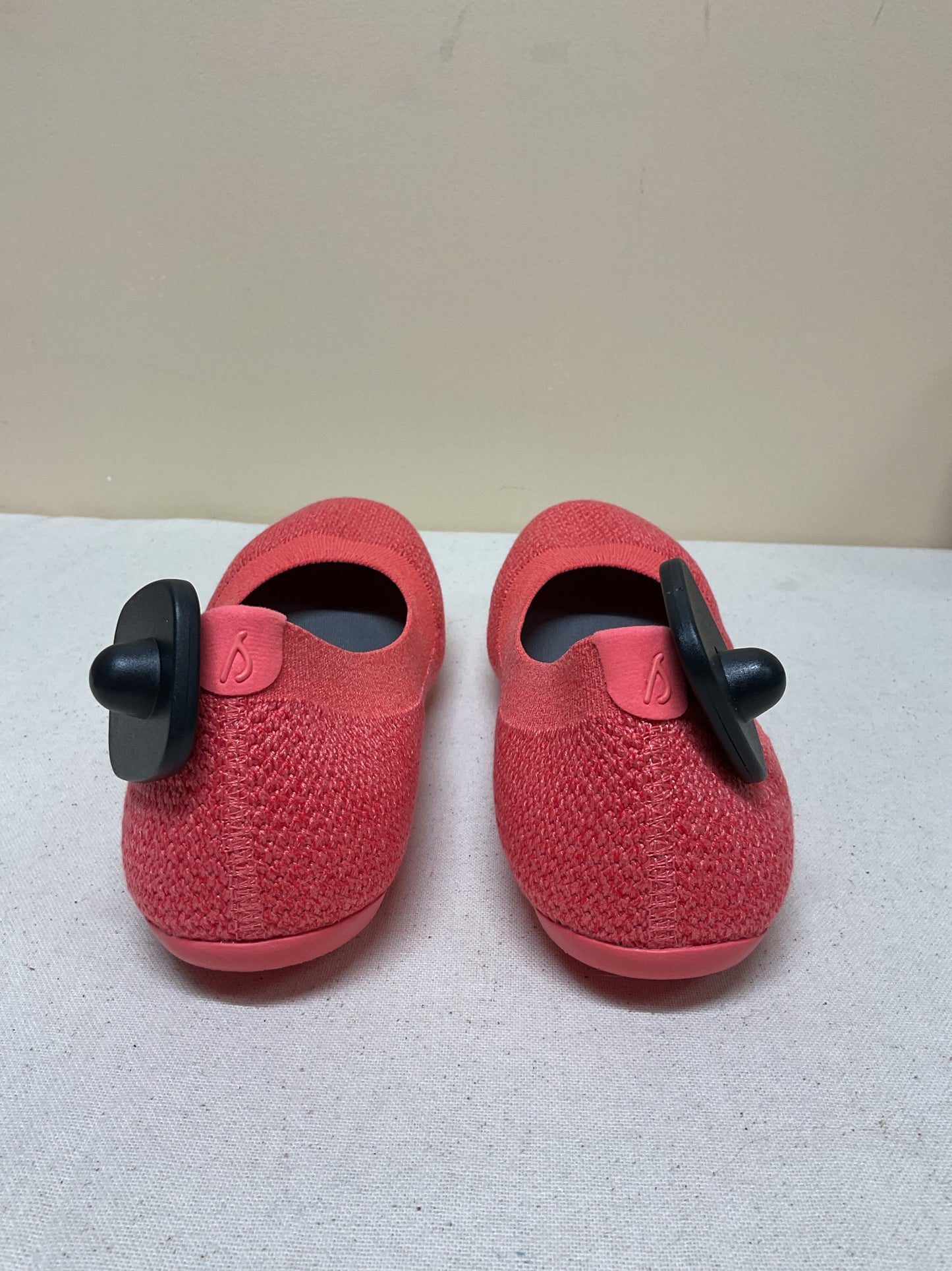 Shoes Flats By Allbirds In Coral, Size:9