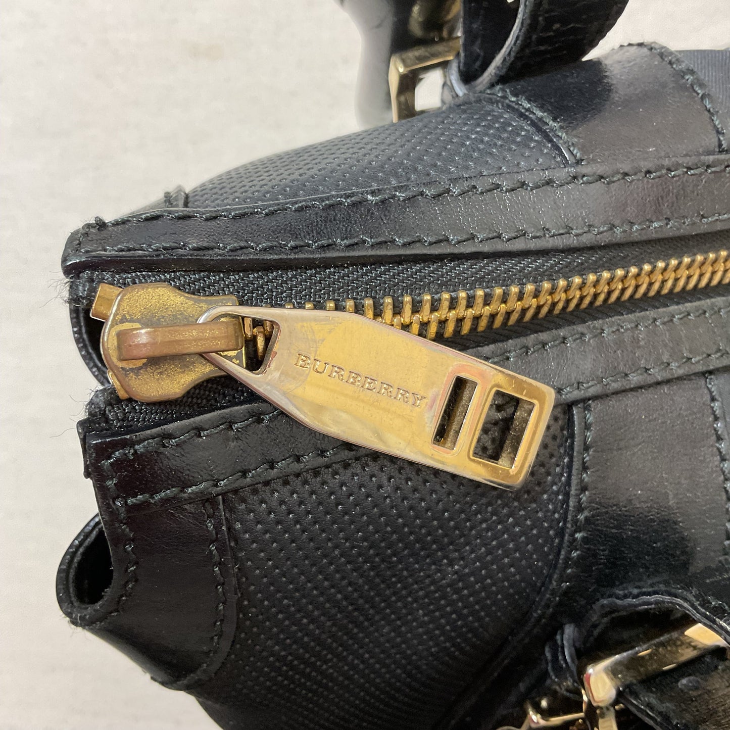 Handbag Luxury Designer By Burberry In Black, Size:Medium