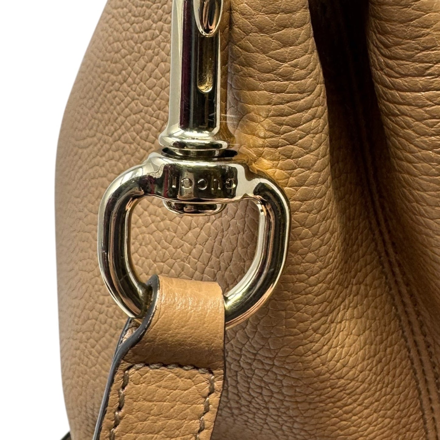 Soho Pebbled Leather Convertible Handbag Luxury Designer By Gucci, Size: Large