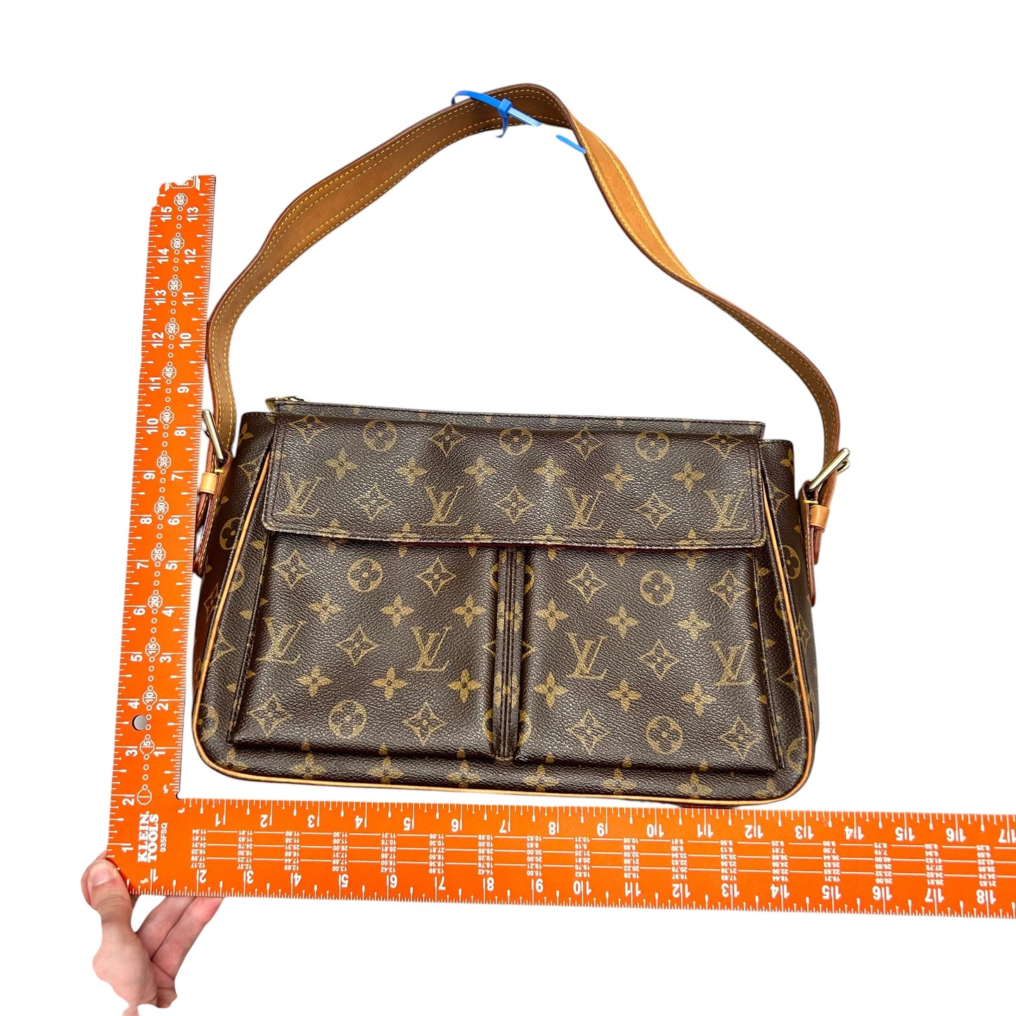 Handbag Luxury Designer By Louis Vuitton, Size: Large