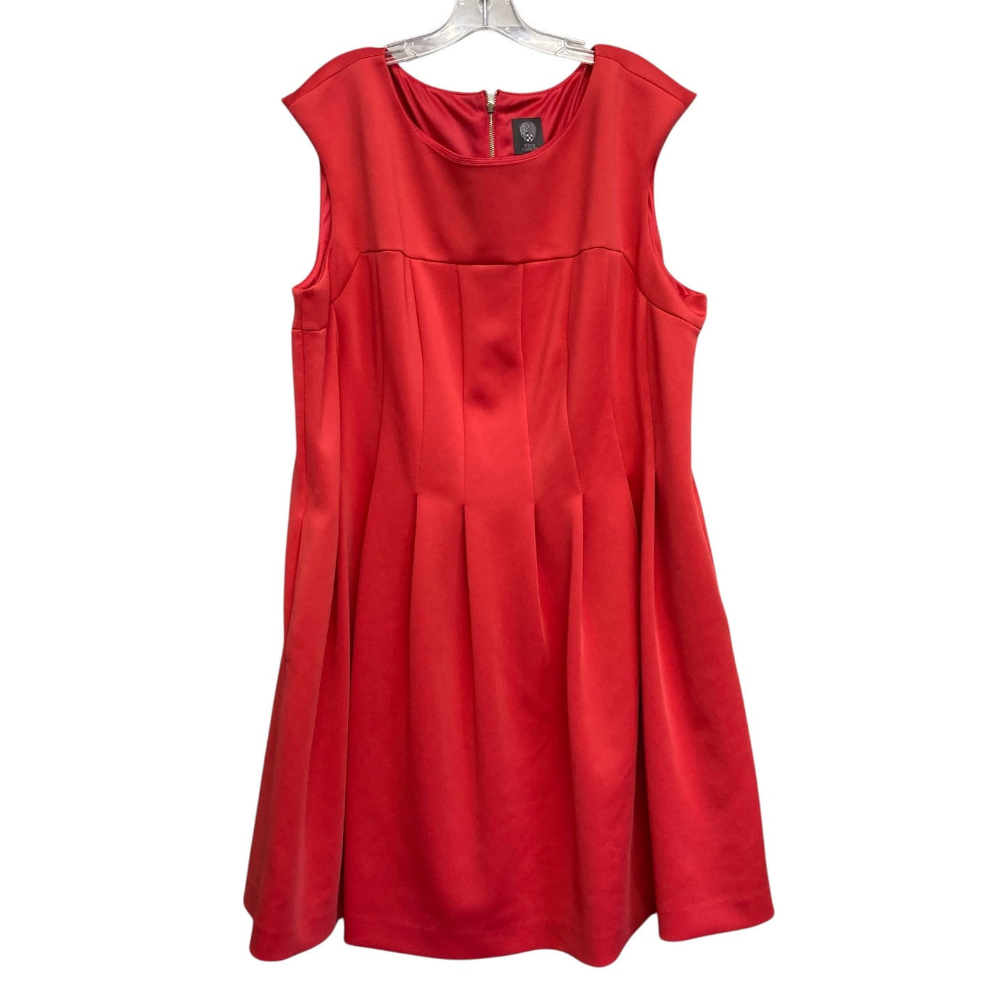 Dress Casual Short By Vince Camuto In Red, Size:2X