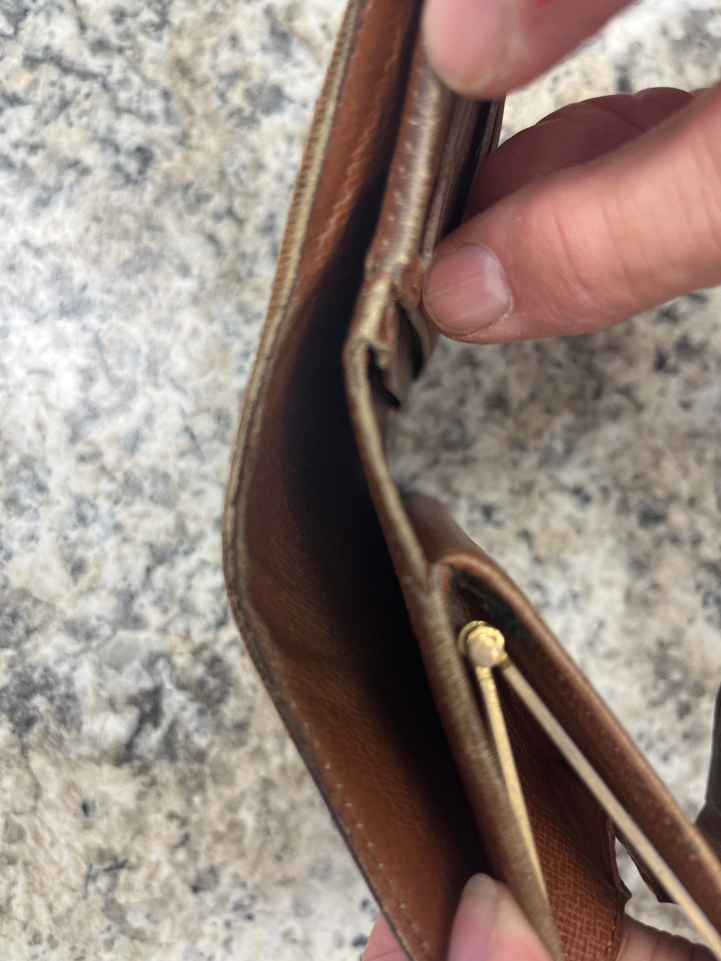 Wallet Luxury Designer By Louis Vuitton, Size: Small