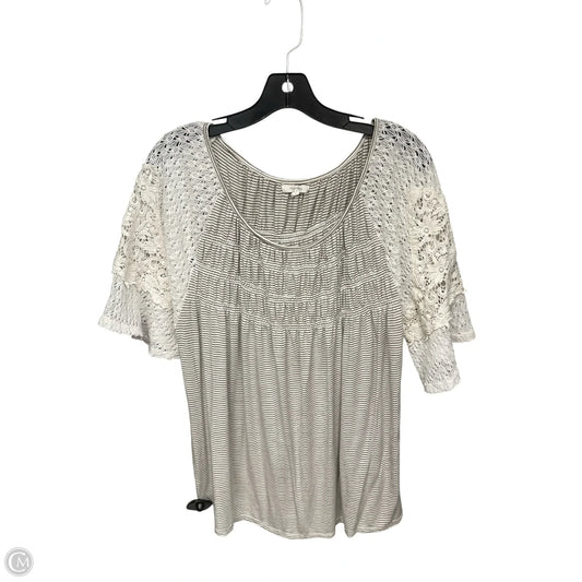 Top Short Sleeve By Maurices In Pink, Size: 2x