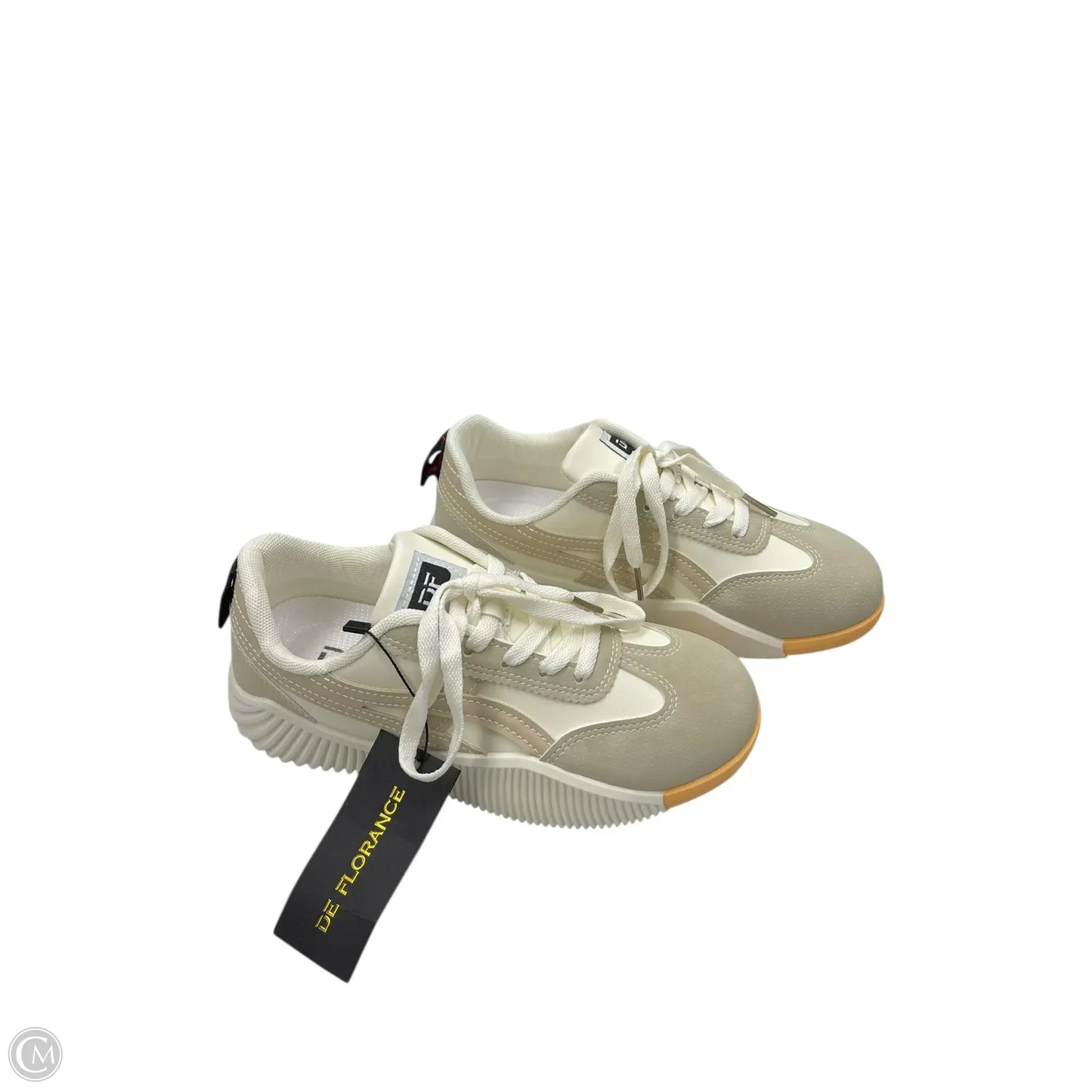 Shoes Sneakers By Clothes Mentor In White, Size: 6