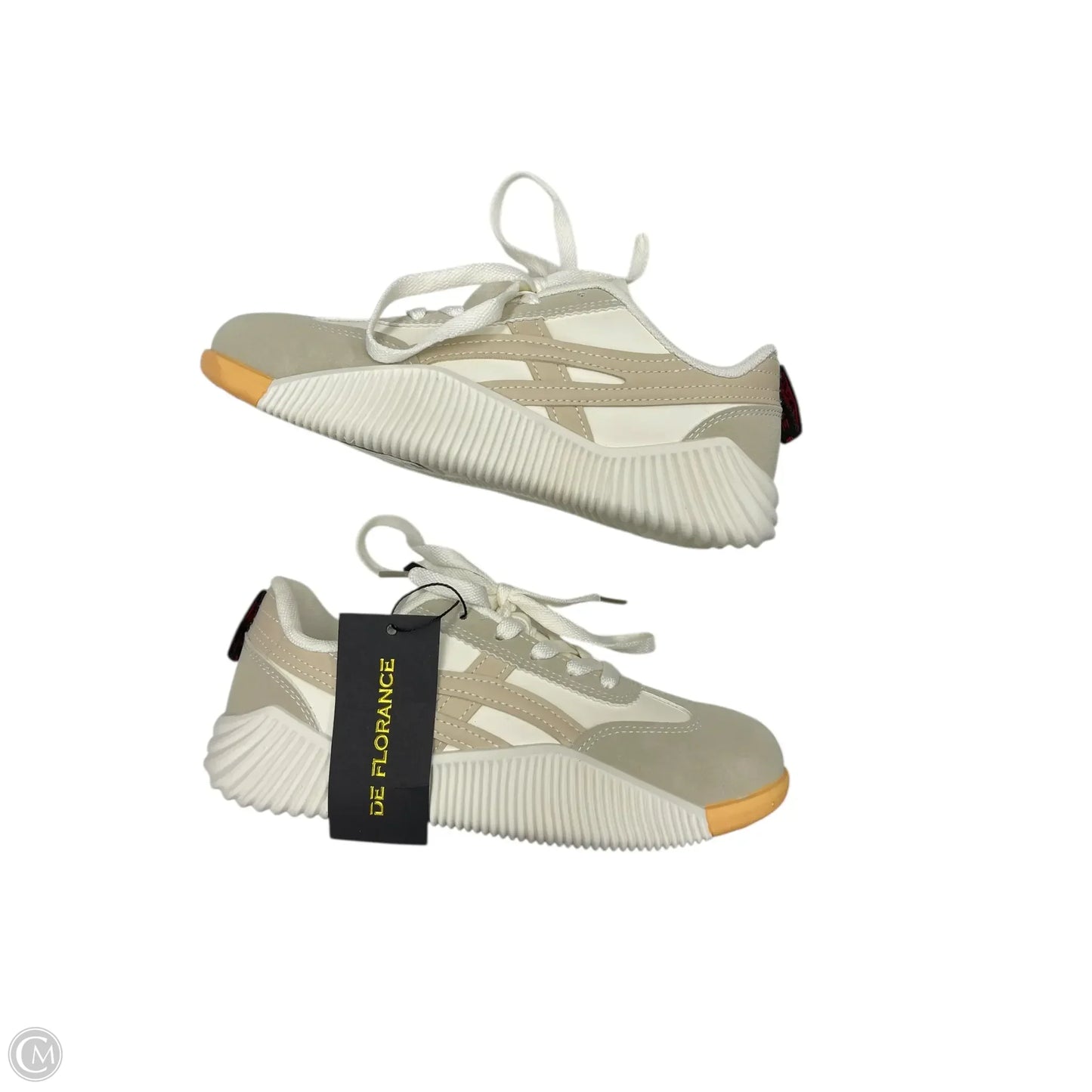 Shoes Sneakers By Clothes Mentor In White, Size: 6
