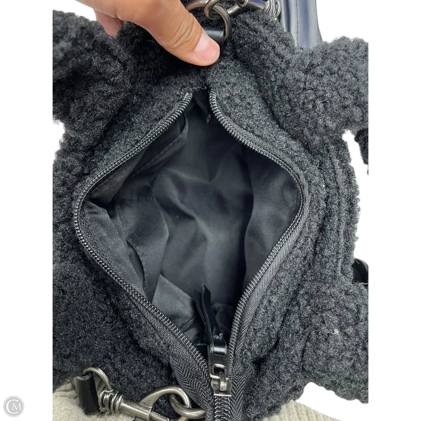 Crossbody By Clothes Mentor, Size: Small