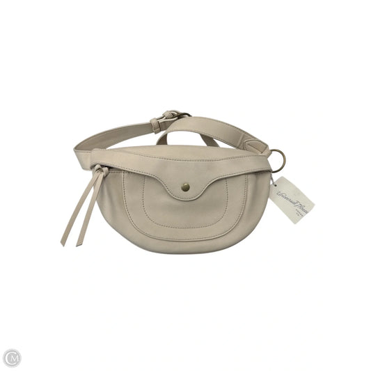 Belt Bag By Universal Thread, Size: Small