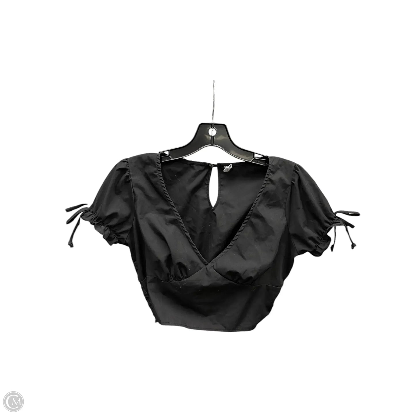 Top Short Sleeve By Clothes Mentor In Black, Size: M