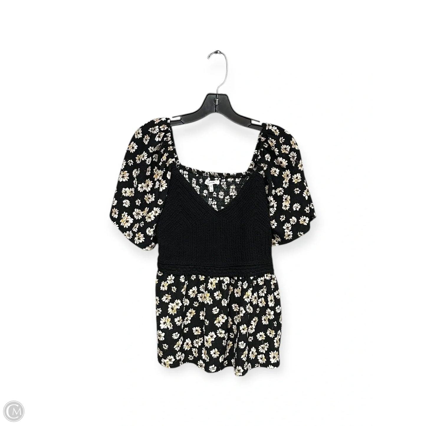 Top Short Sleeve By Maurices In Floral Print, Size: M