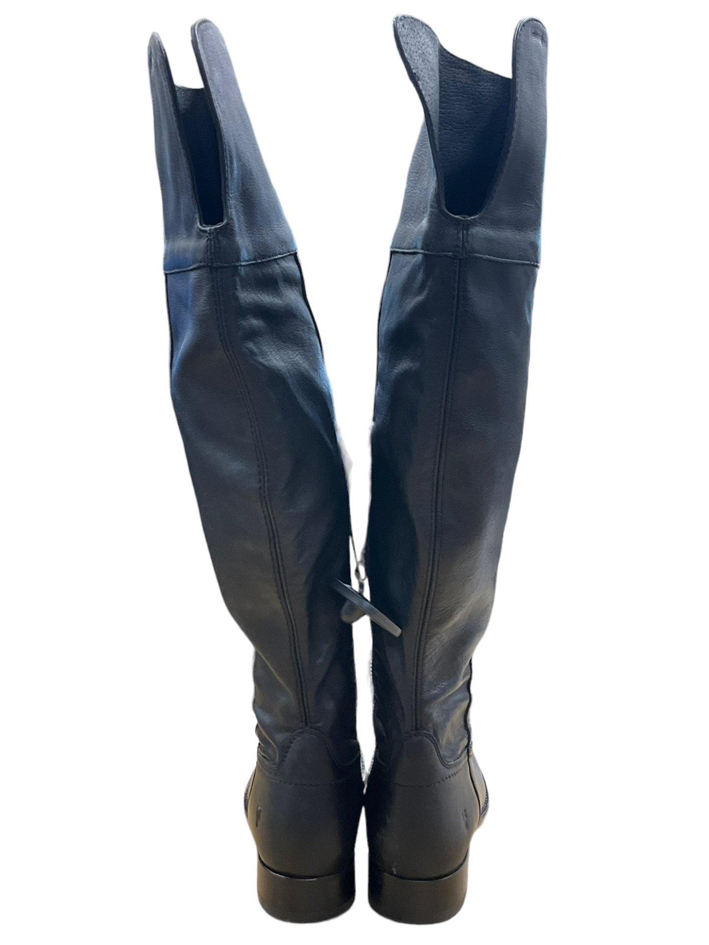 Boots Knee Flats By Frye Size: 5.5