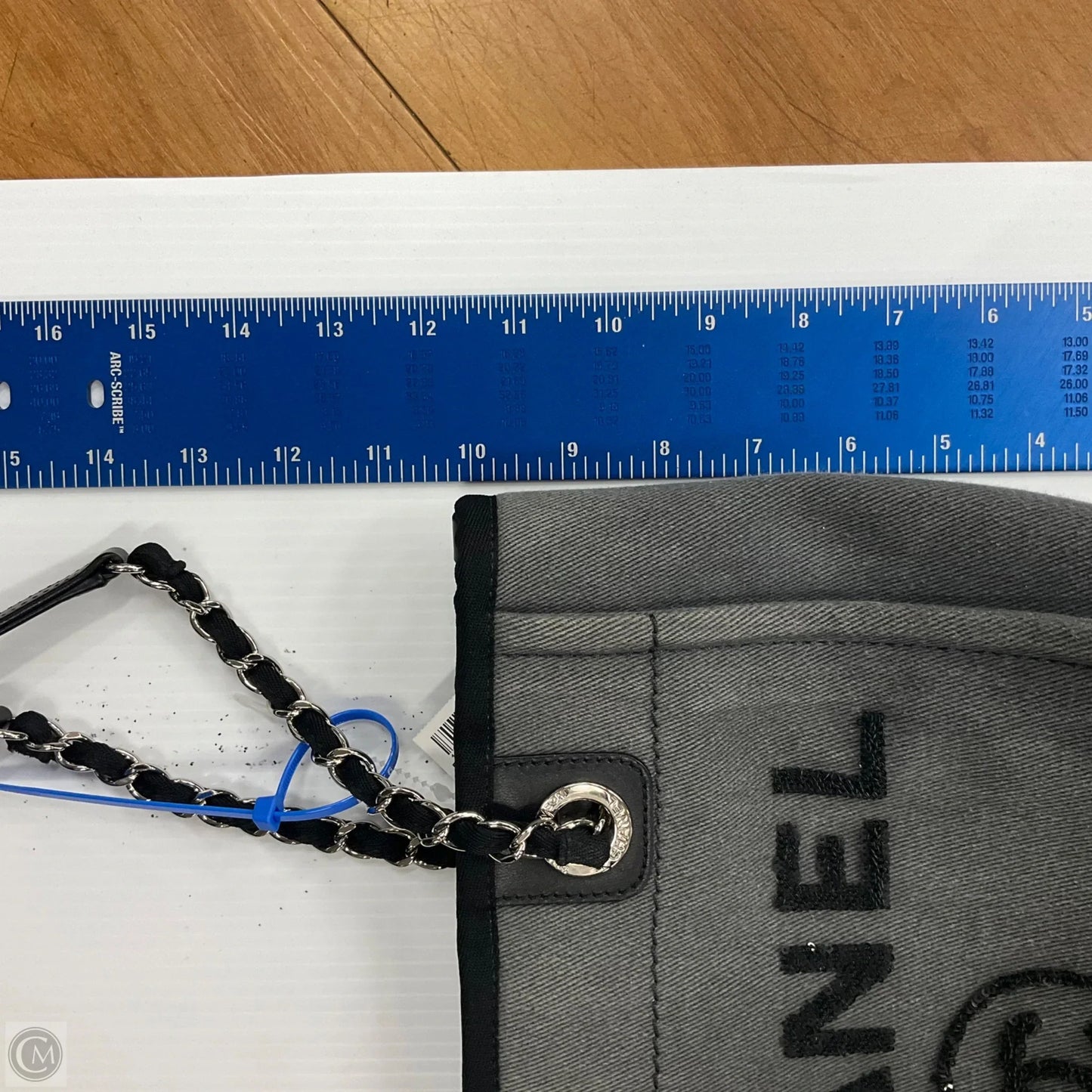 Handbag Luxury Designer By Chanel, Size: Small