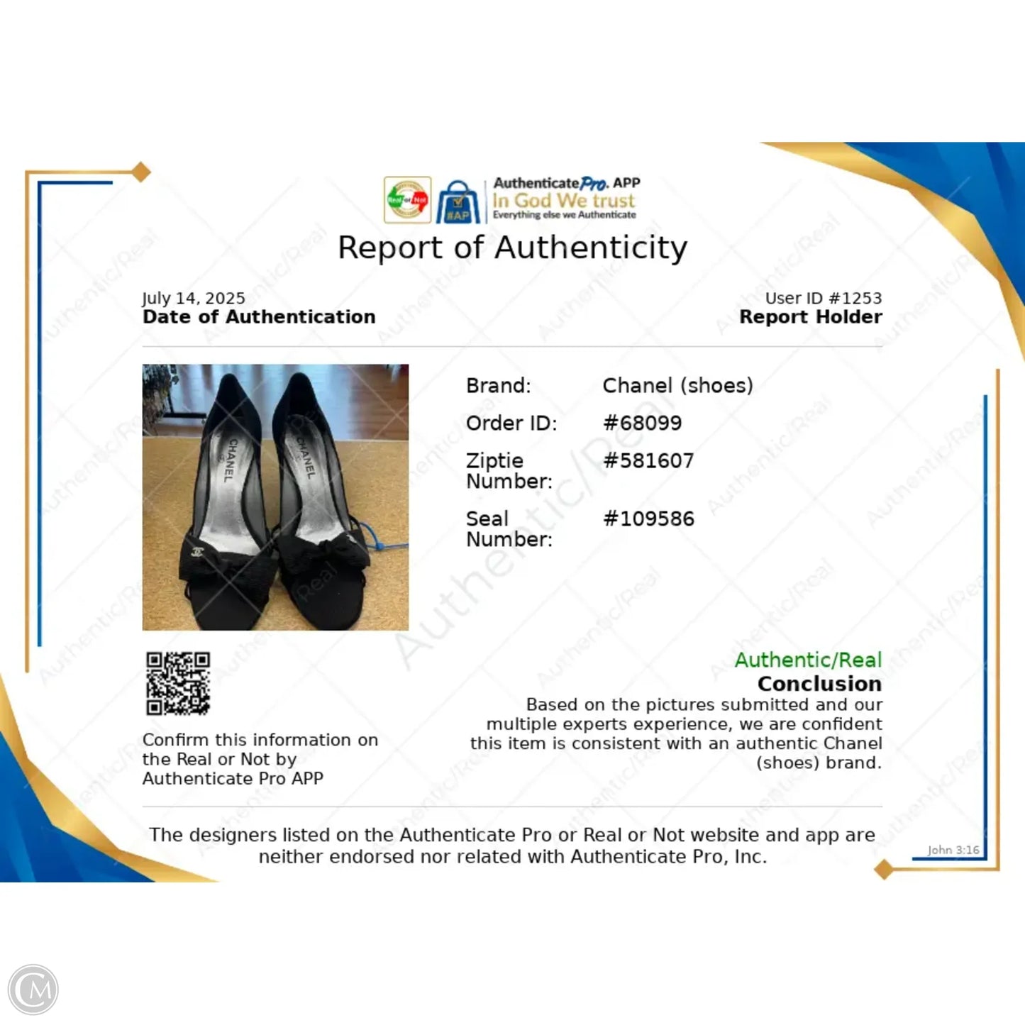 Shoes Luxury Designer By Chanel In Black, Size: 8.5