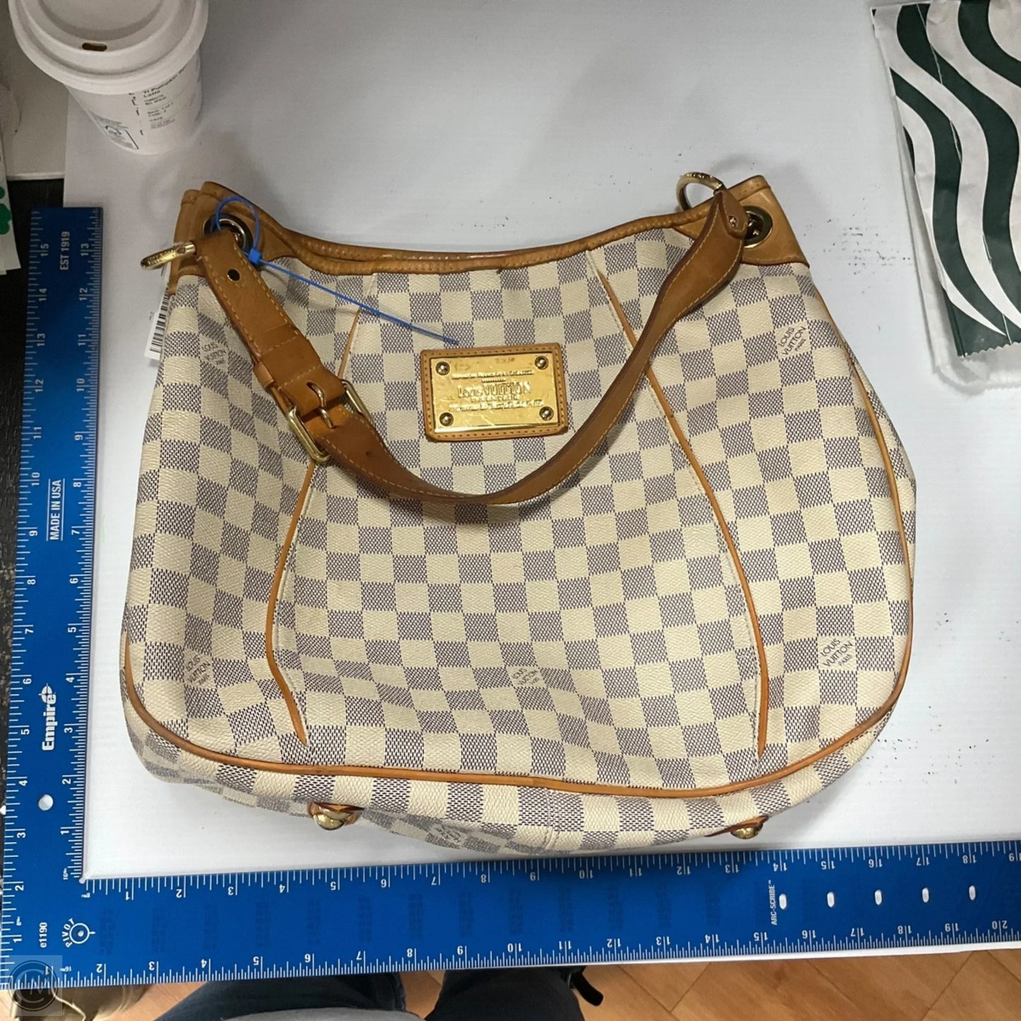 Handbag Luxury Designer By Louis Vuitton, Size: Large