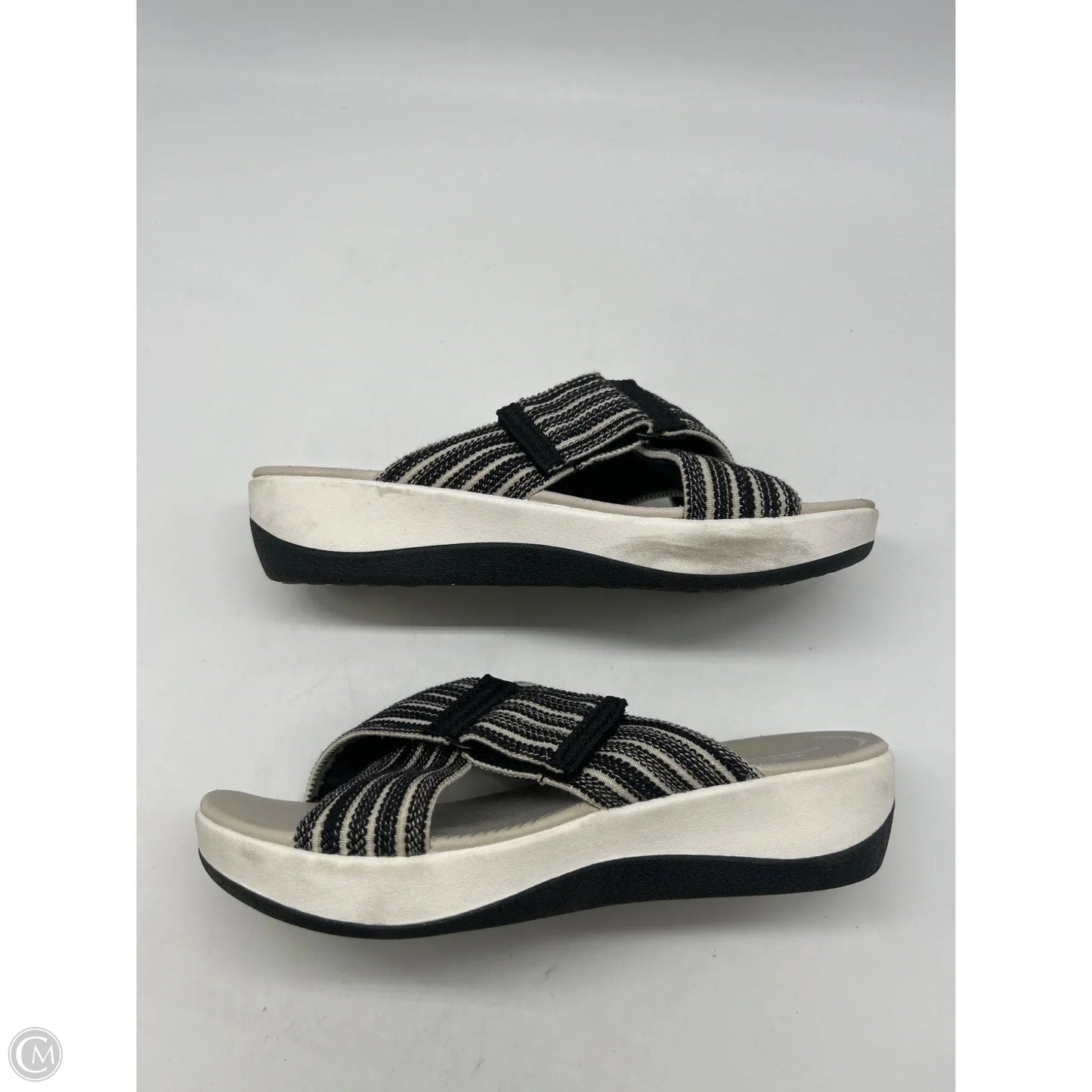 Sandals Sport By Clarks In Black & Cream, Size: 7.5