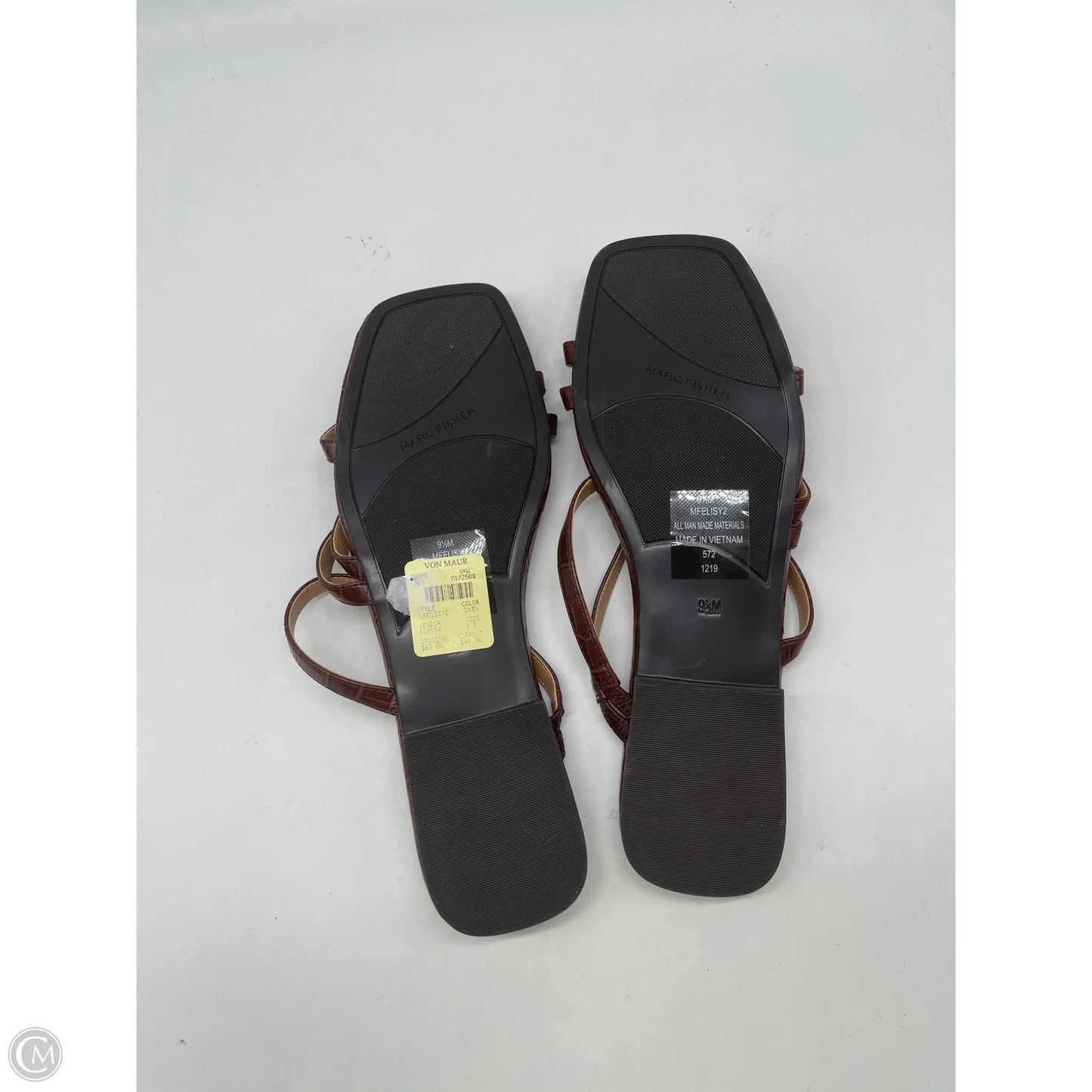 Sandals Flats By Marc Fisher In Brown, Size: 9.5