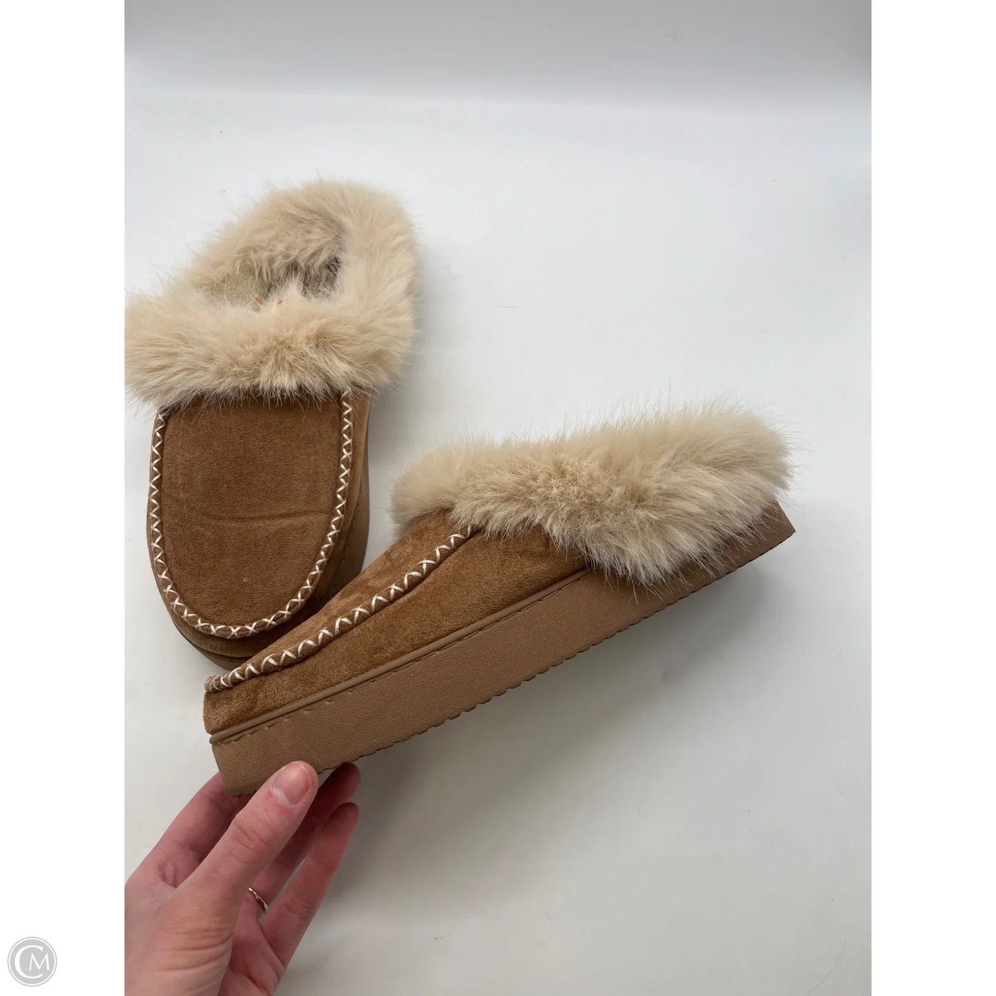 Shoes Flats By Clothes Mentor In Brown, Size: 9