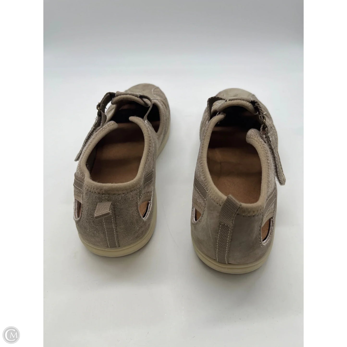 Shoes Flats By Earth Origins In Beige, Size: 10
