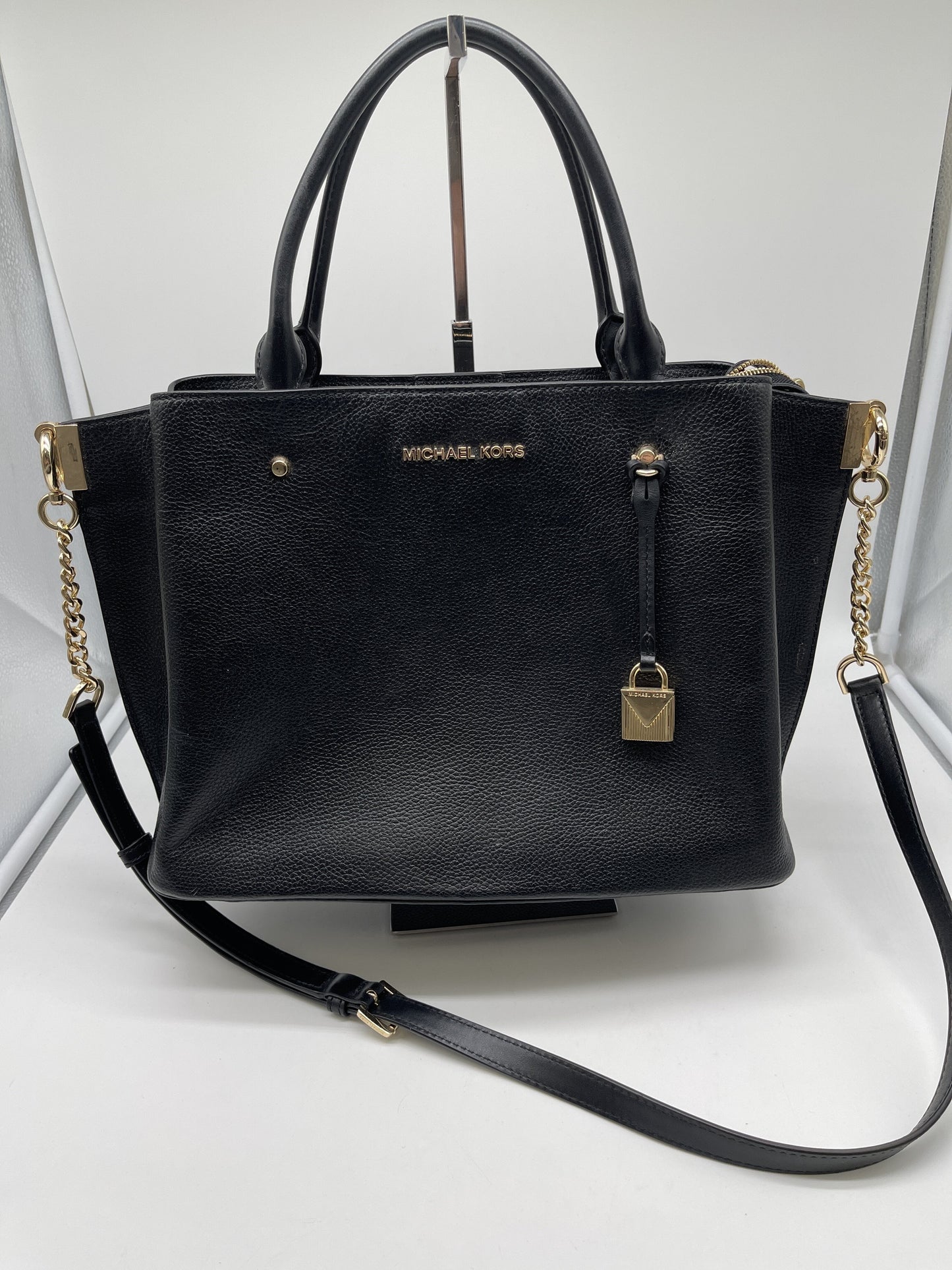 Handbag Designer By Michael Kors Size: Large