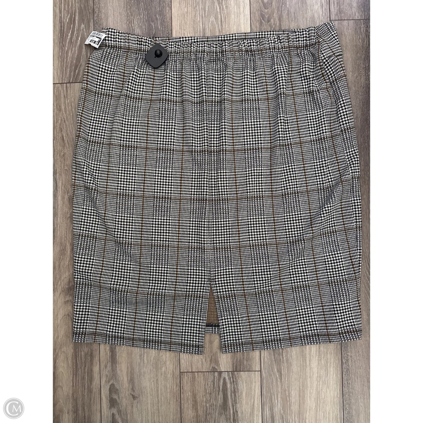 Skirt Midi By Massini In Black, Size: 2x