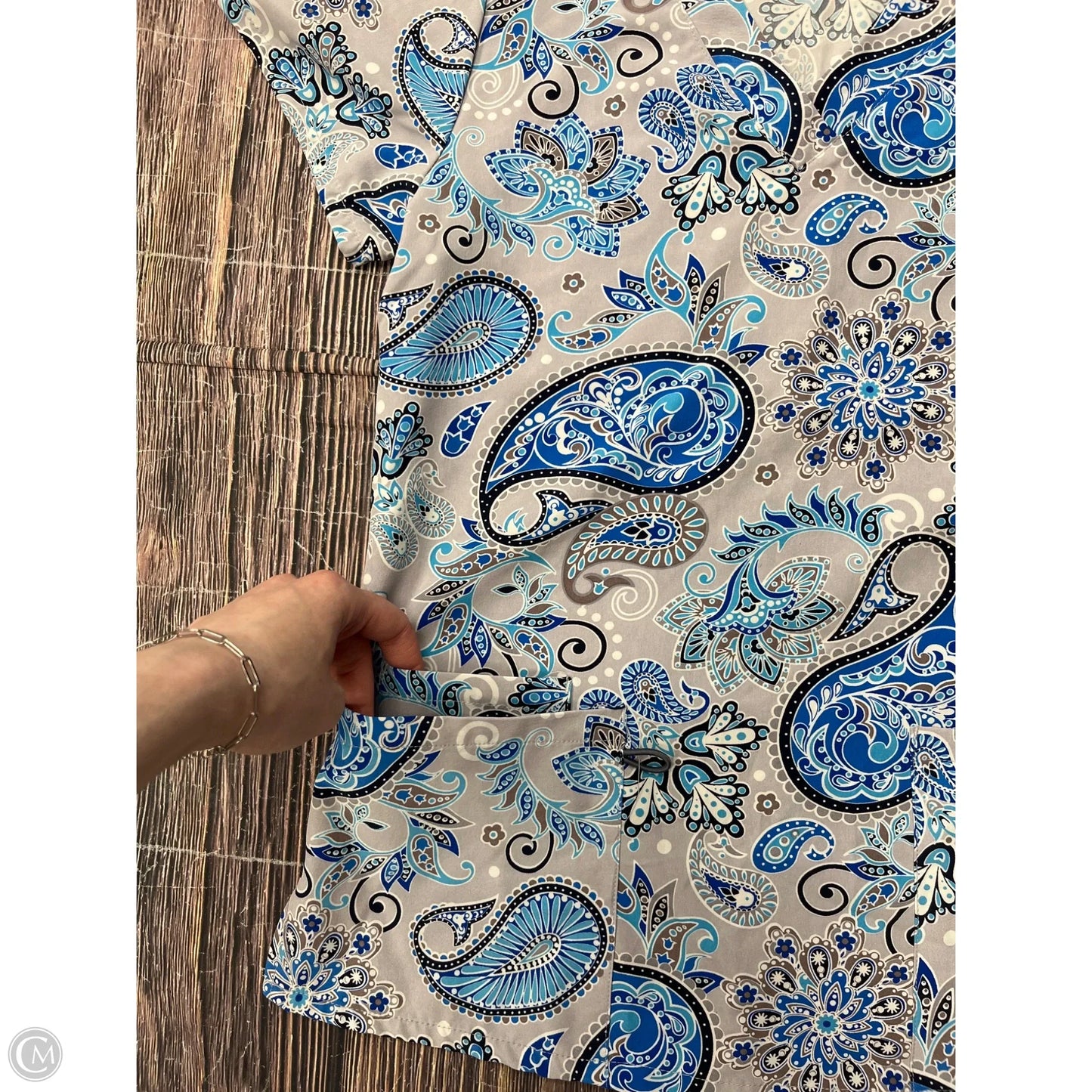 Top Short Sleeve By Clothes Mentor In Blue, Size: S