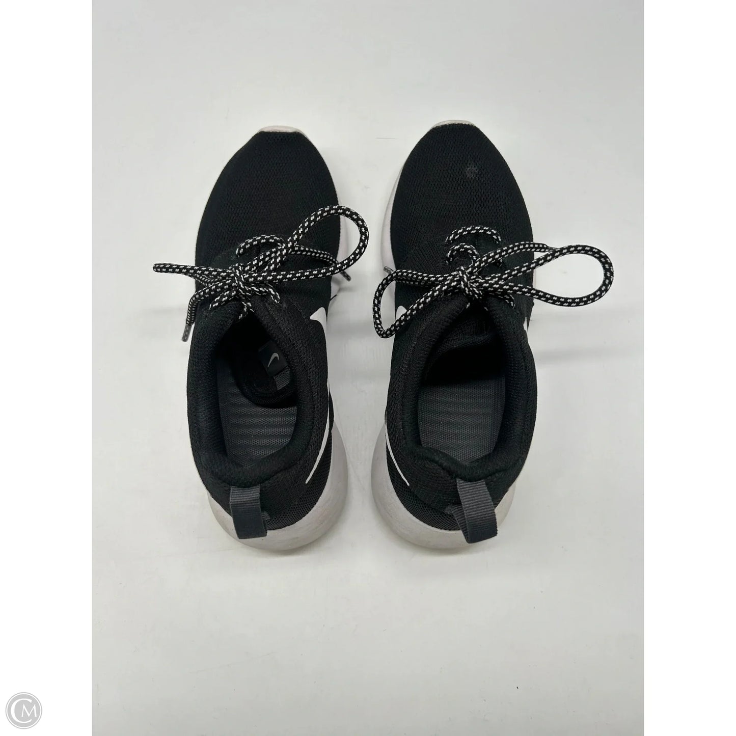 Shoes Athletic By Nike In Black, Size: 6