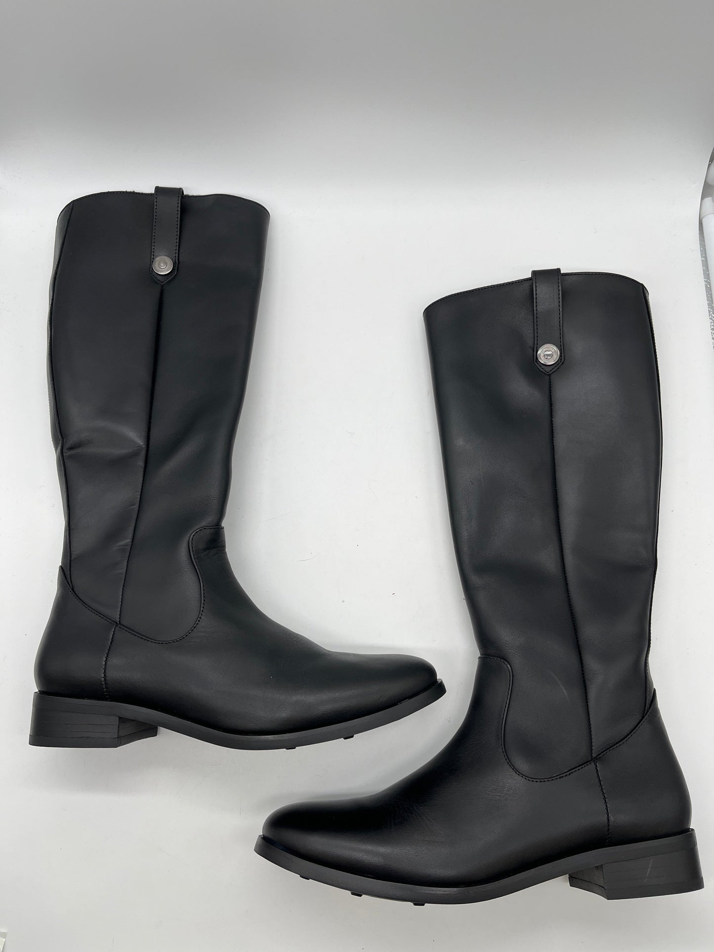 Boots Knee Flats By Clothes Mentor In Black, Size: 9