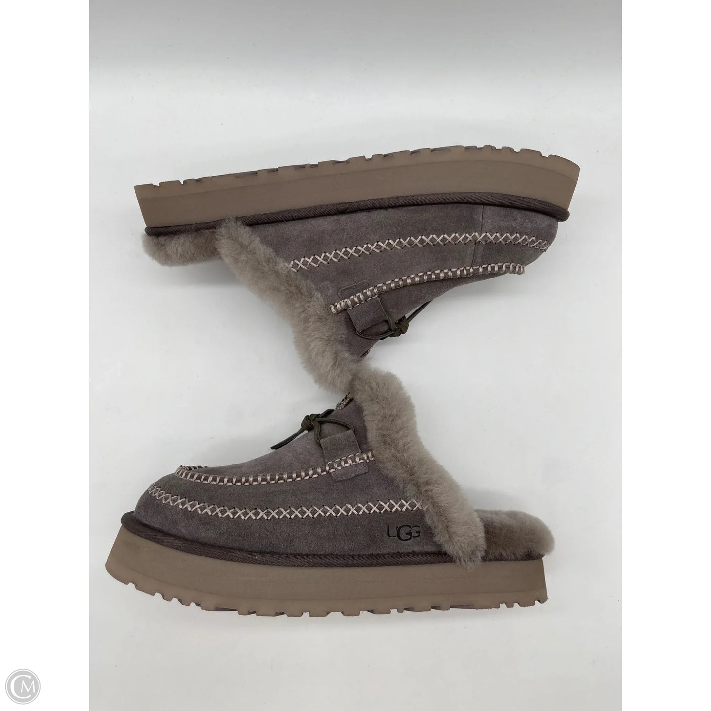 Sandals Designer By Ugg In Grey, Size: 12