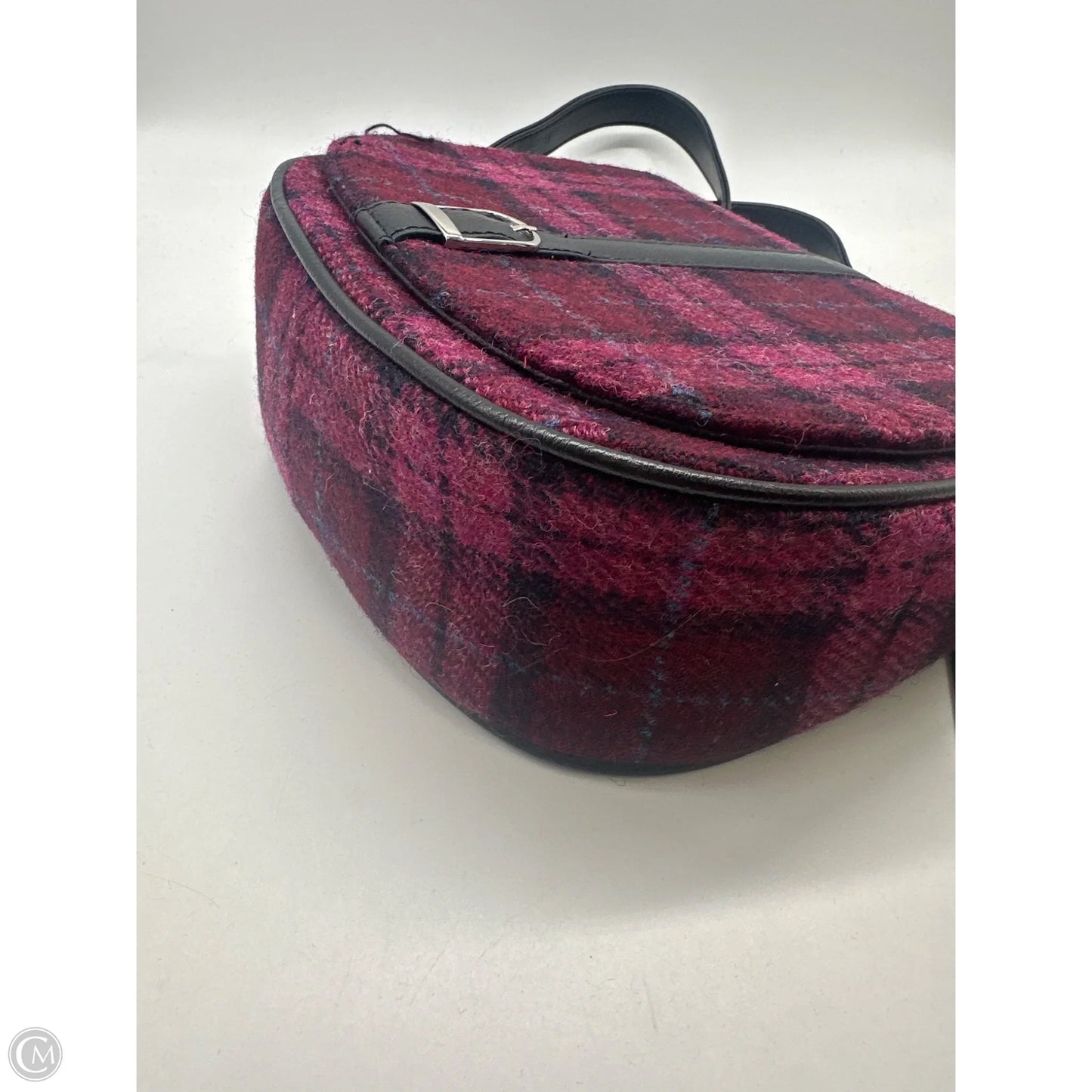 Handbag By Clothes Mentor, Size: Medium