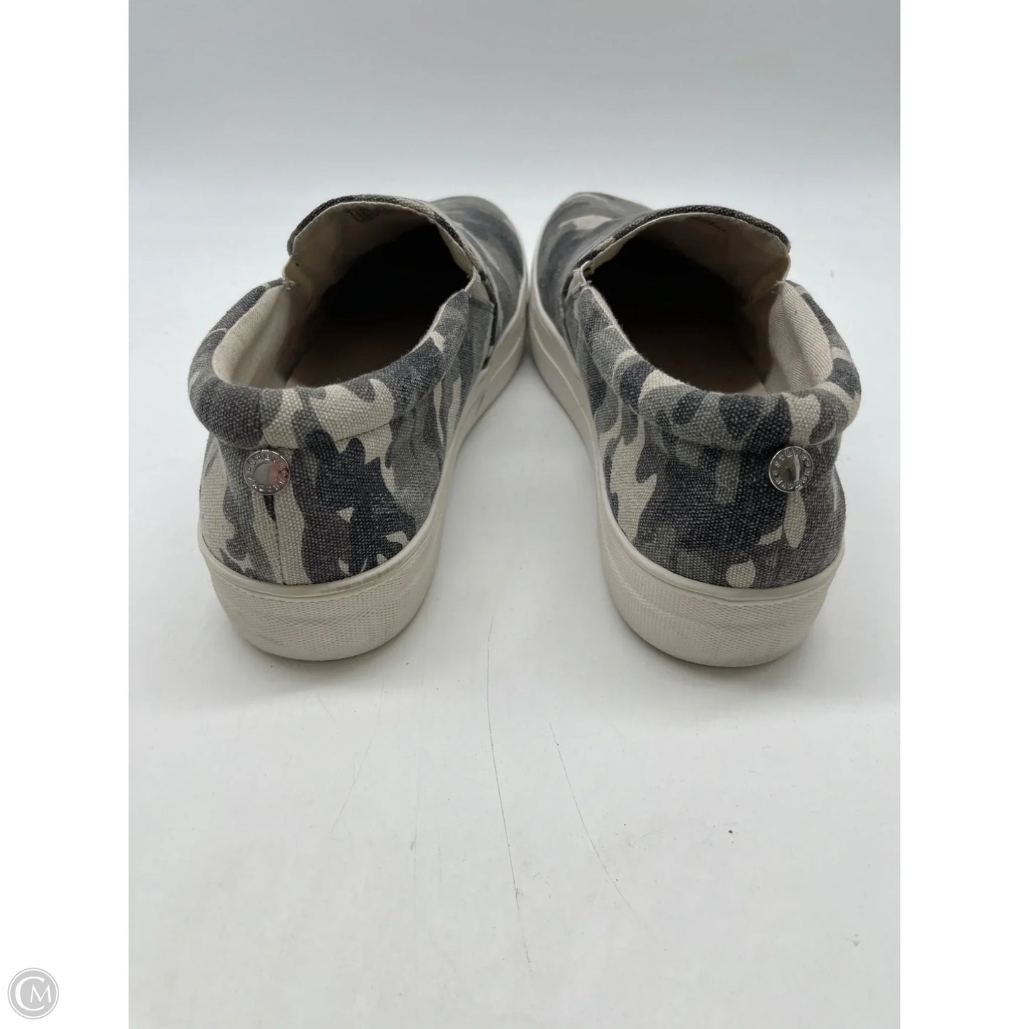 Shoes Flats By Steve Madden In Camouflage Print, Size: 11