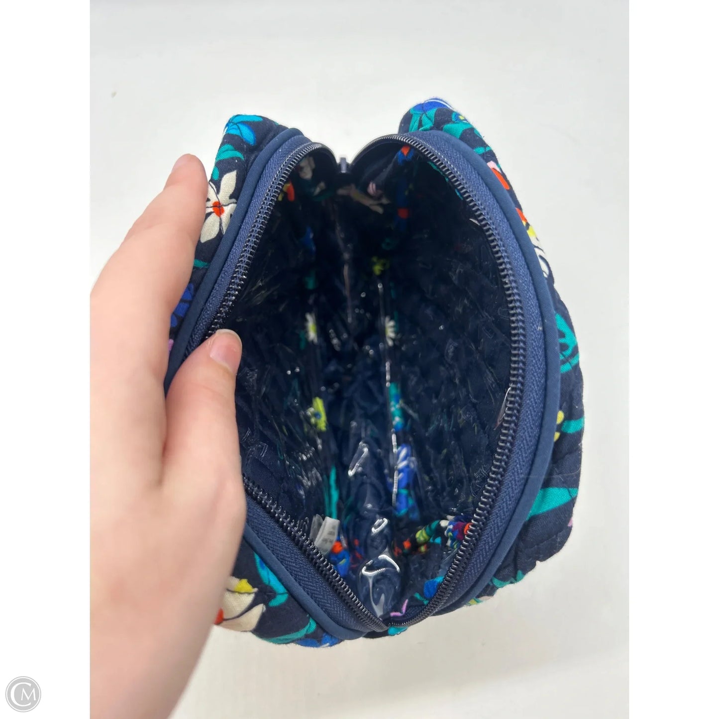 Makeup Bag By Vera Bradley, Size: Large