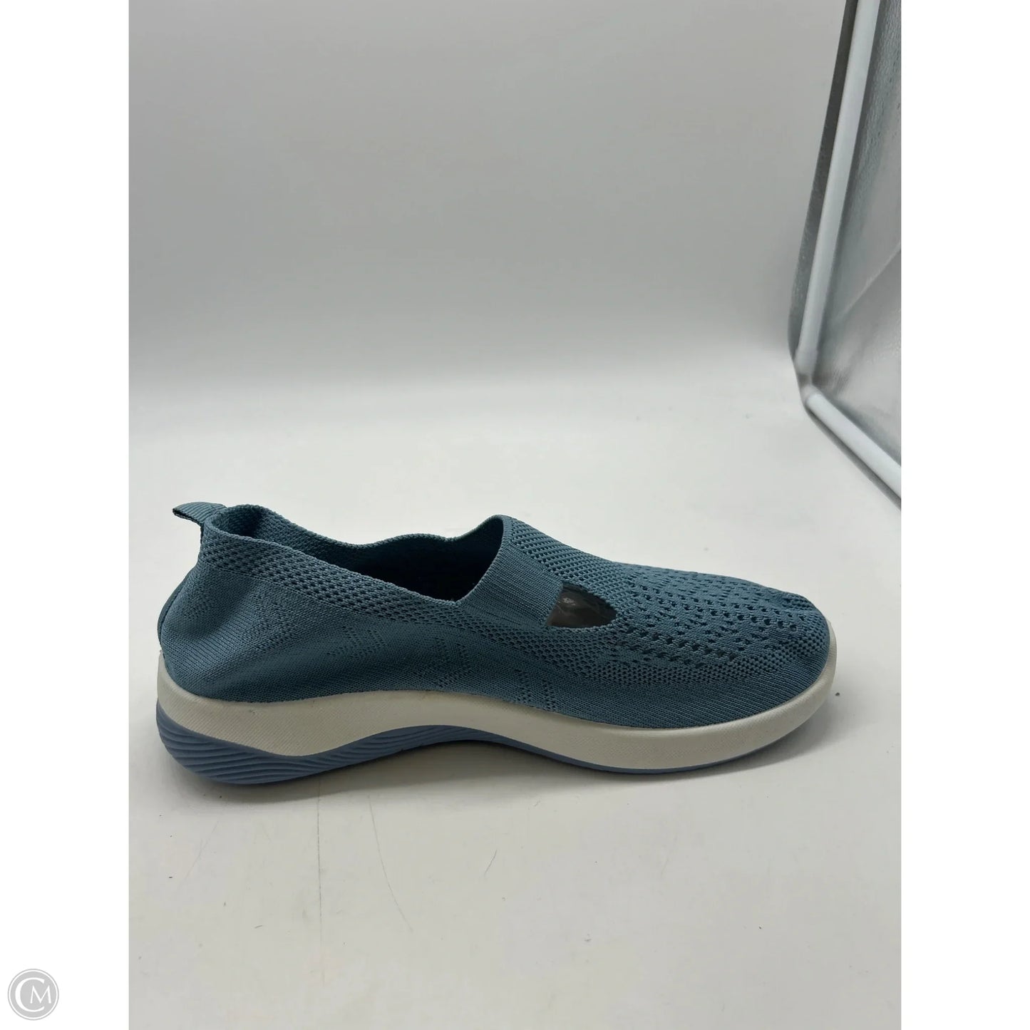 Shoes Flats By Clothes Mentor In Blue, Size: 8