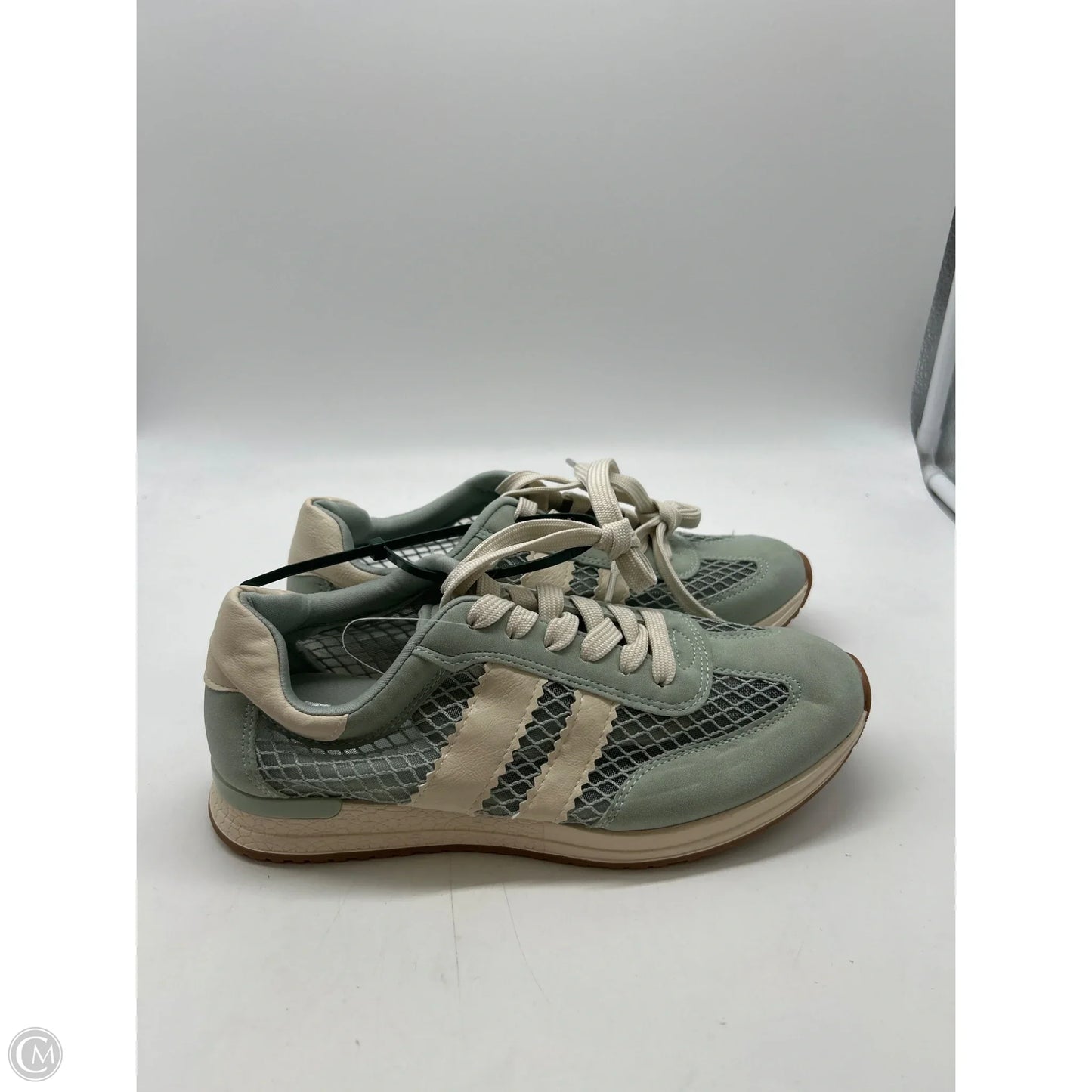 Shoes Sneakers By Dolce Vita In Green, Size: 8