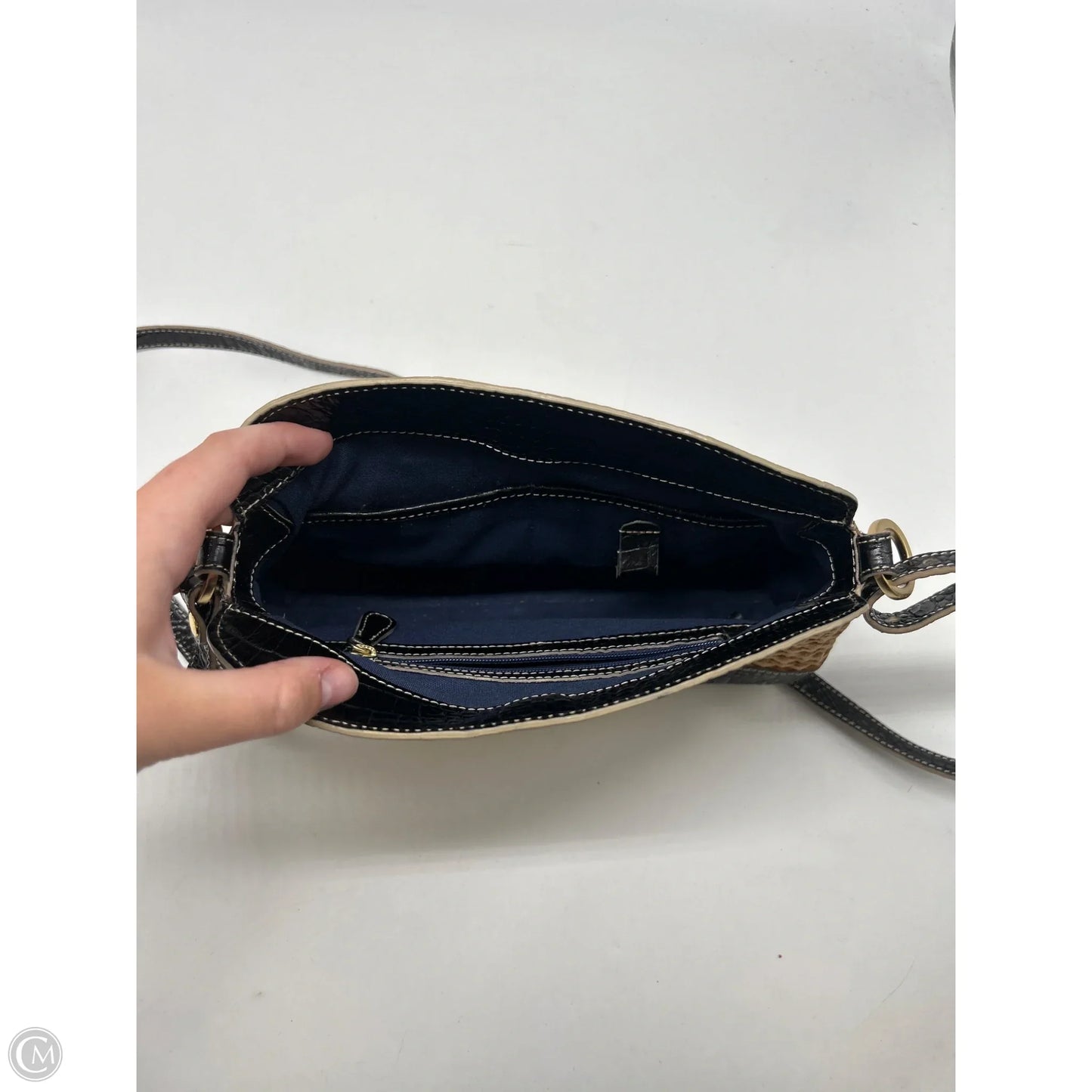 Handbag By Clothes Mentor, Size: Small