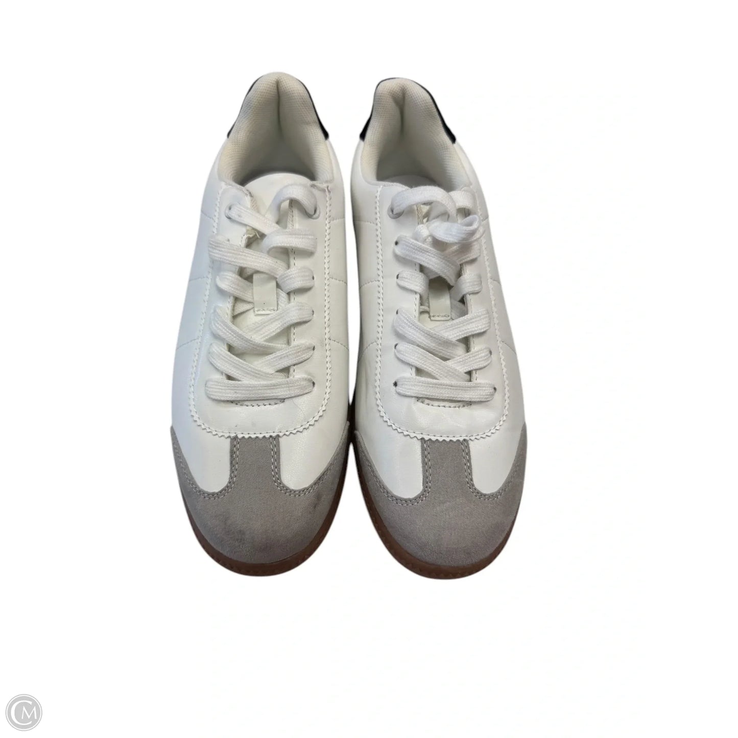 Shoes Sneakers By Clothes Mentor In Black & White, Size: 8.5