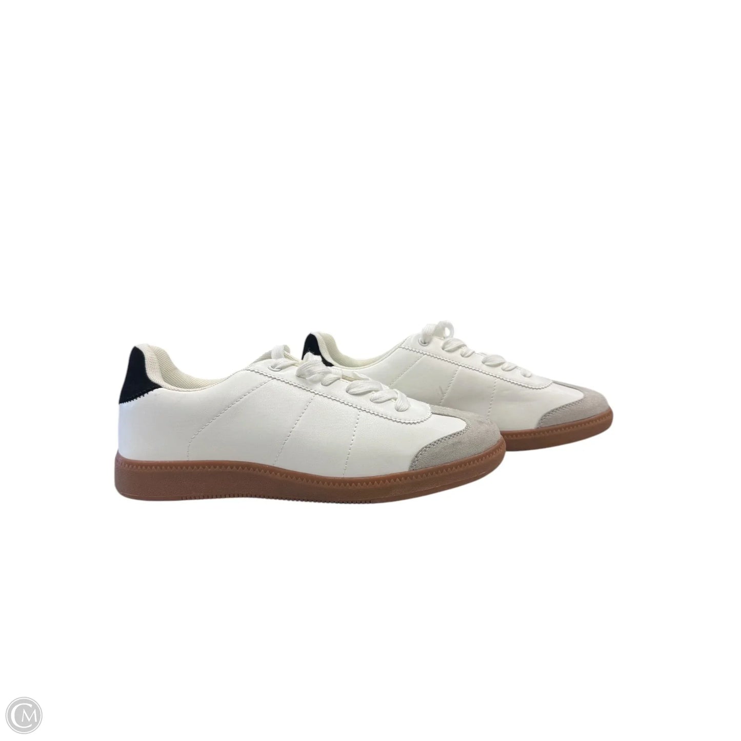 Shoes Sneakers By Clothes Mentor In Black & White, Size: 8.5