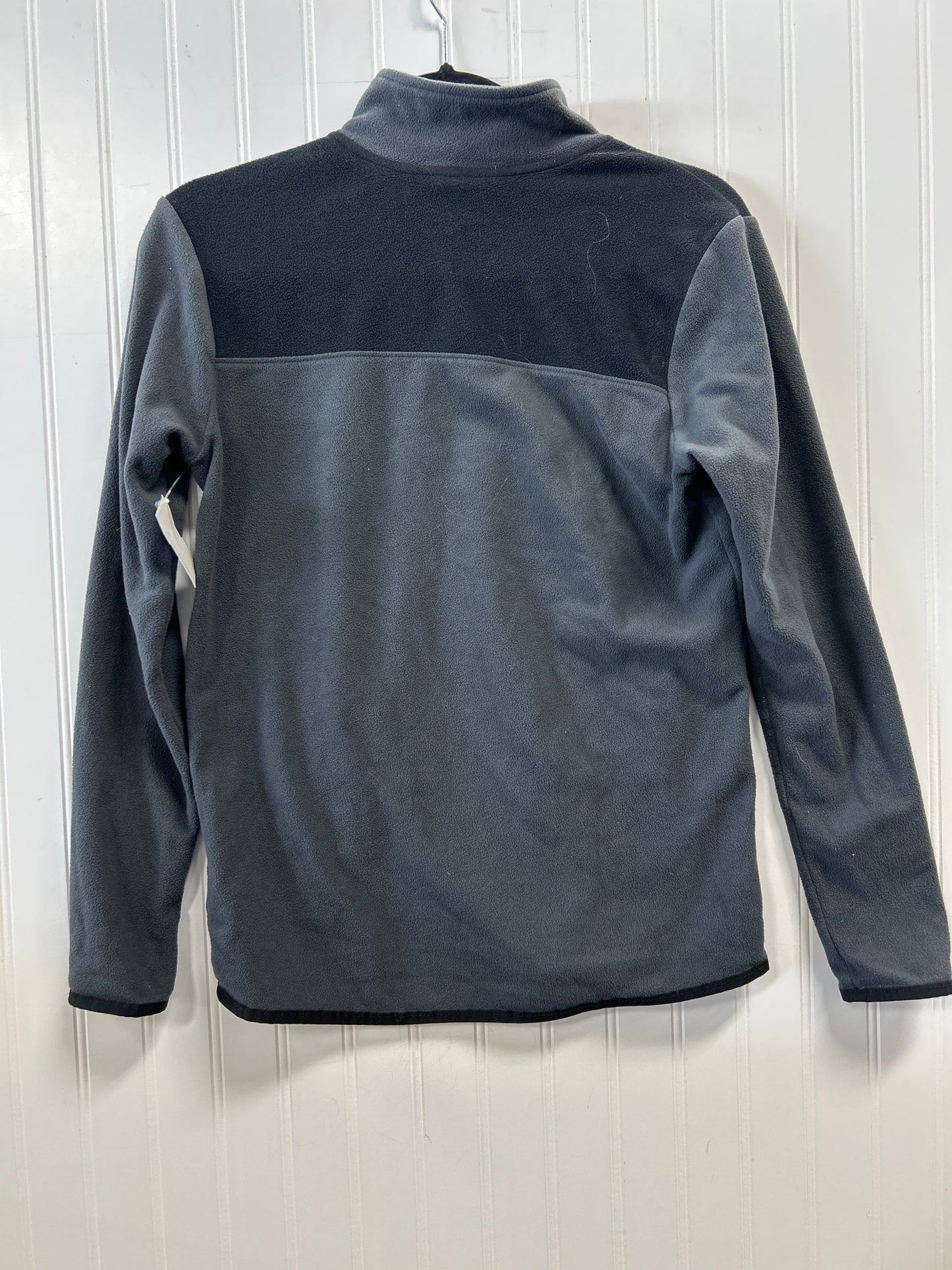 Athletic Top Ls Crewneck By The North Face In Grey, Size:S