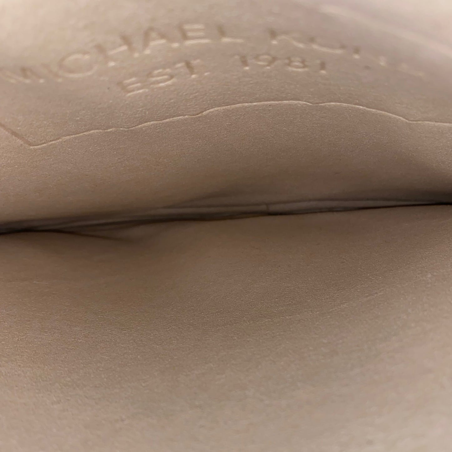 Handbag Designer By Michael Kors Size: Medium