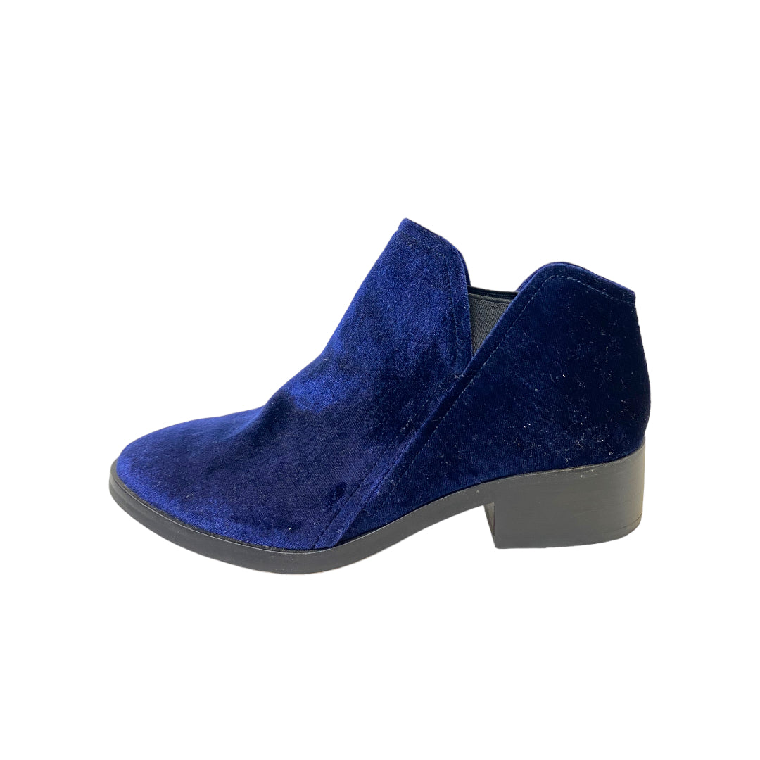 Boots Ankle Heels By Dolce Vita Size: 7.5