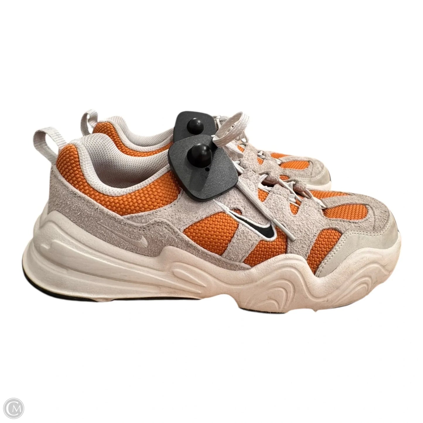 Shoes Athletic By Nike In Gold & Grey, Size: 9.5