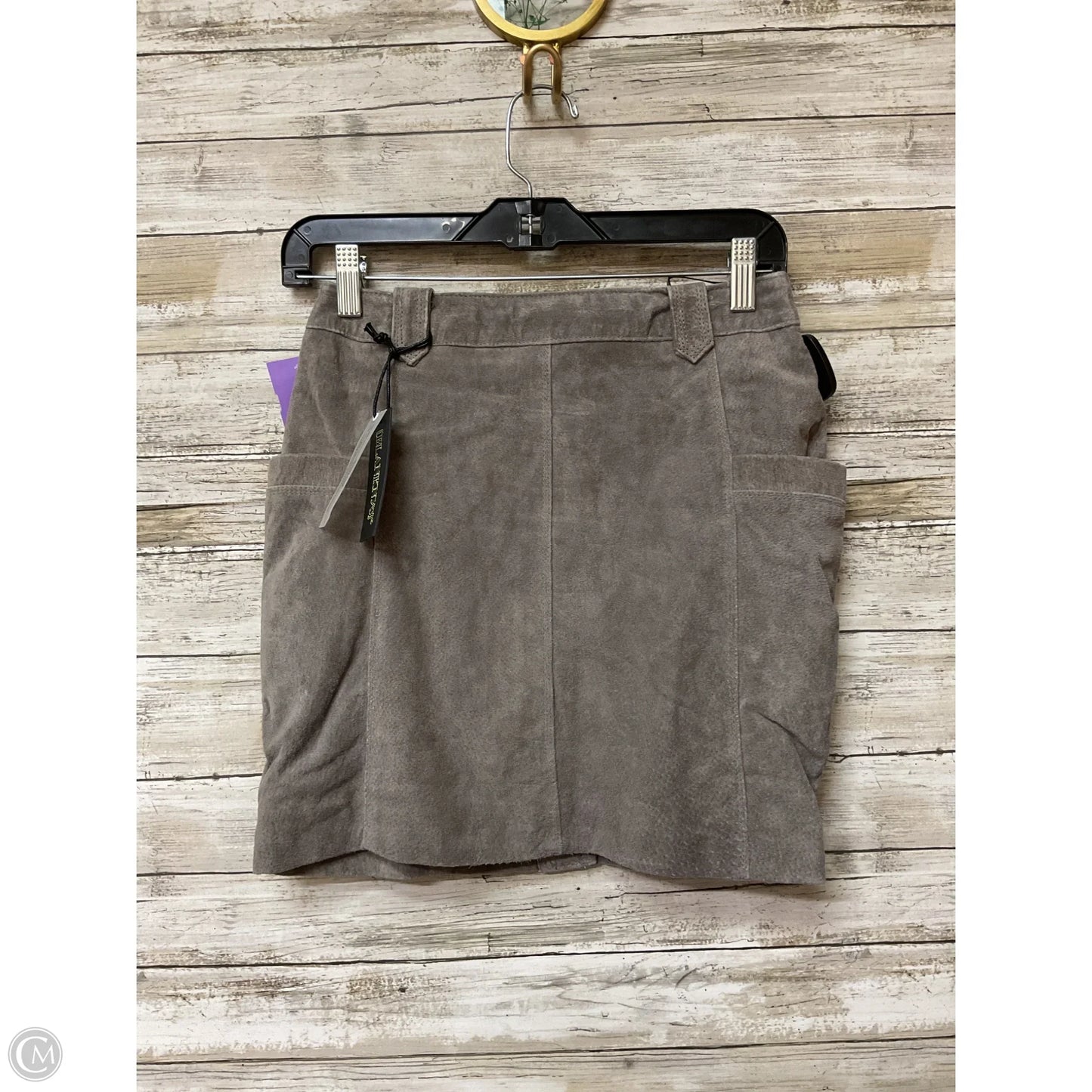 Skirt Mini & Short By Blanknyc In Grey, Size: 00