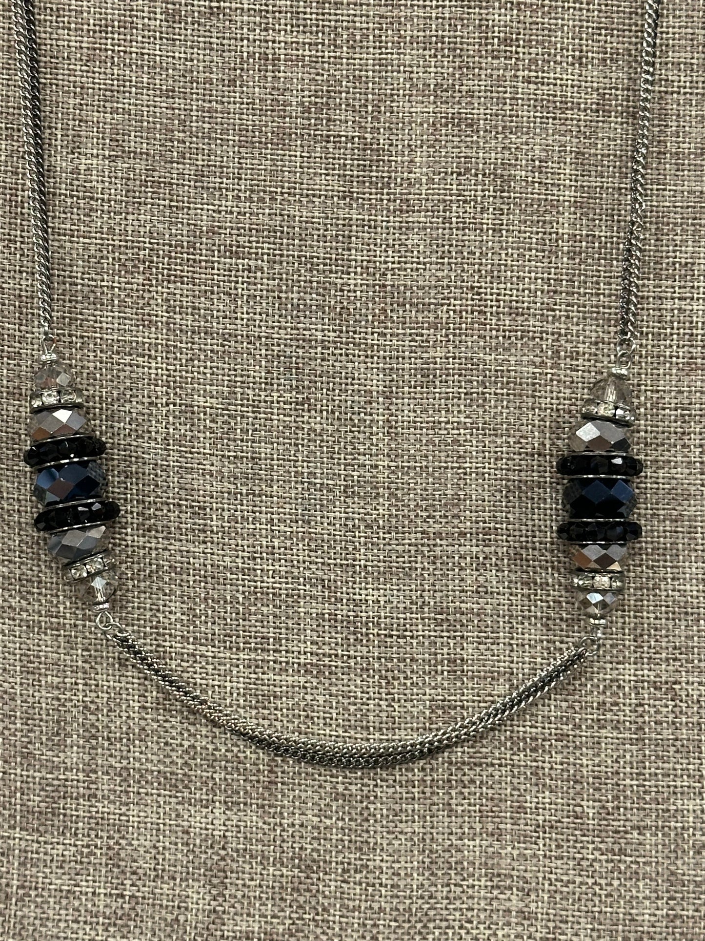 Necklace Other By Clothes Mentor Size: 1