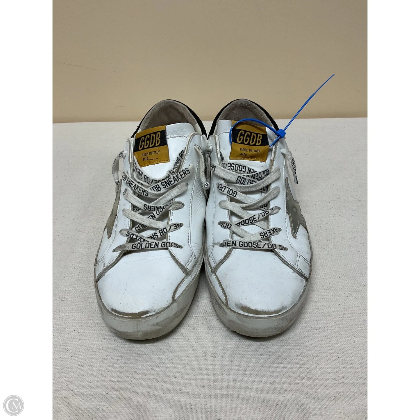 Shoes Luxury Designer By Golden Goose In White, Size: 8.5