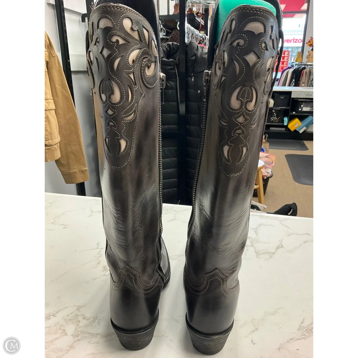 Boots Western By Ariat In Grey, Size: 6.5