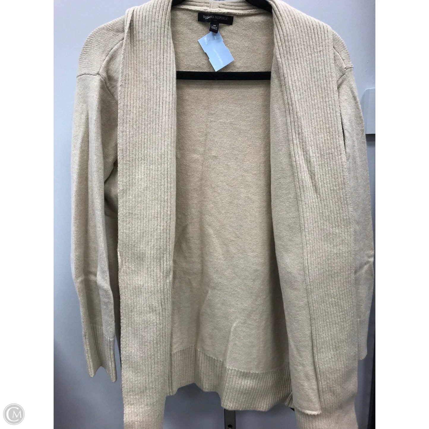 Sweater Cardigan By Banana Republic In Beige, Size: M