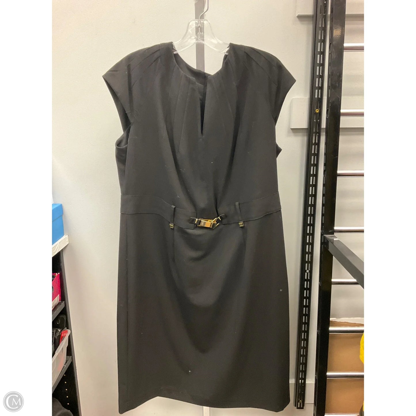 Dress Casual Short By Calvin Klein In Black, Size: 14