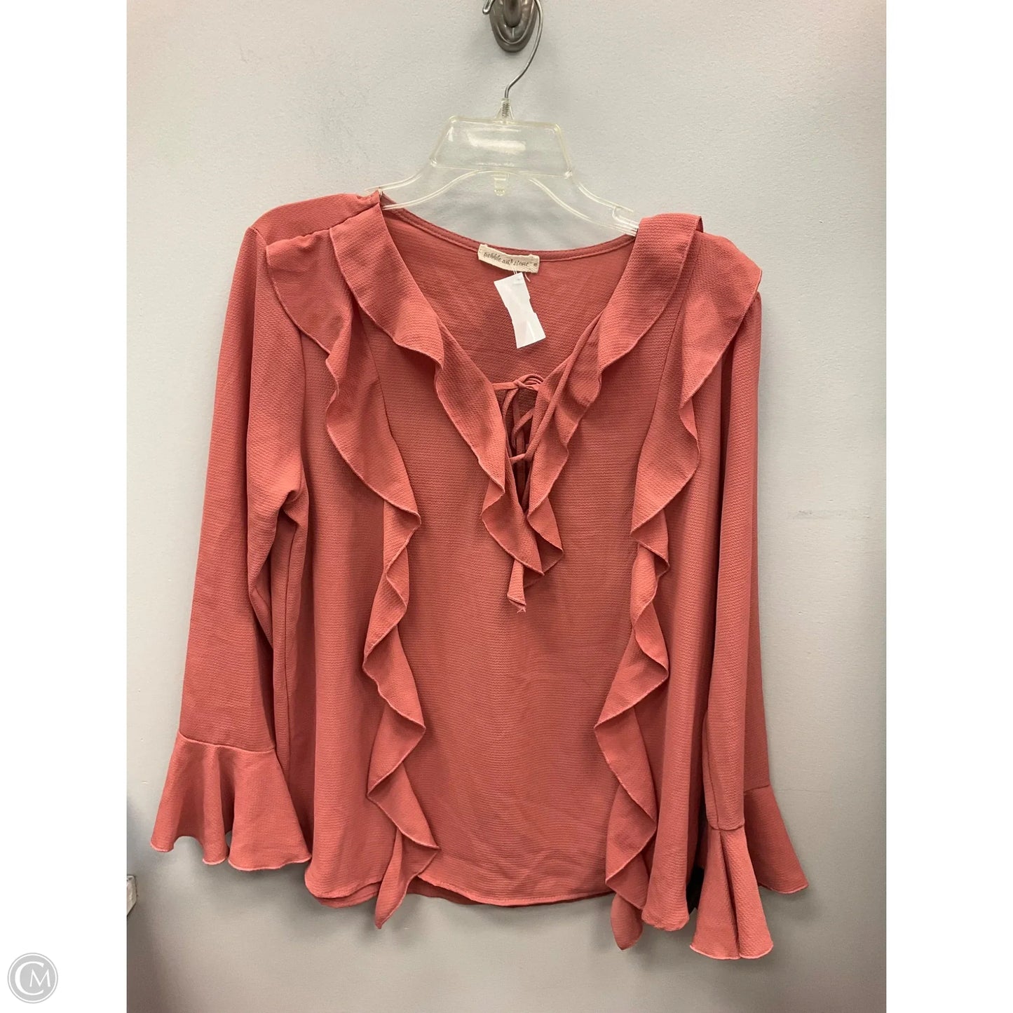 Top Long Sleeve By Pebble And Stone In Peach, Size: M
