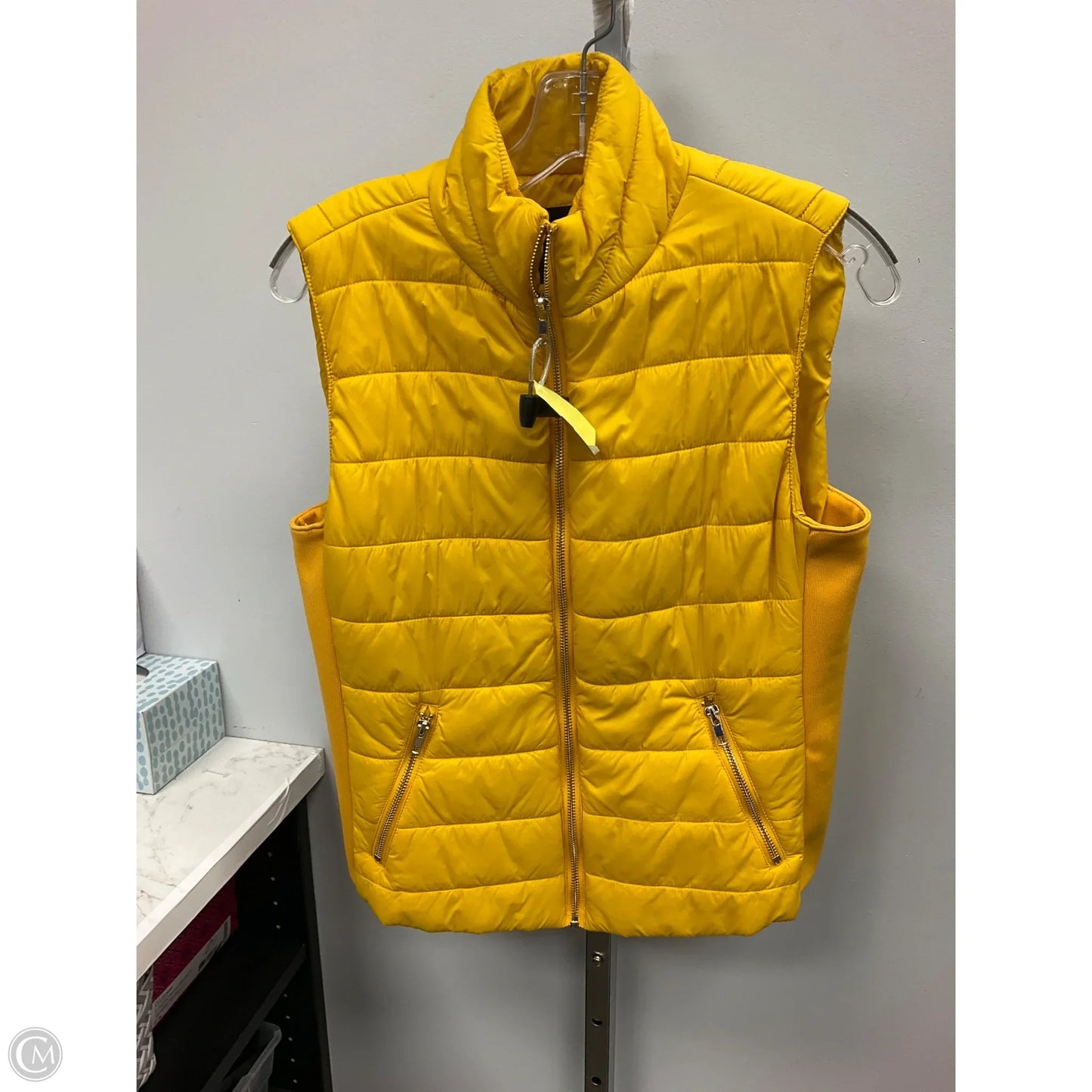 Vest Puffer & Quilted By Black Label In Yellow, Size: M