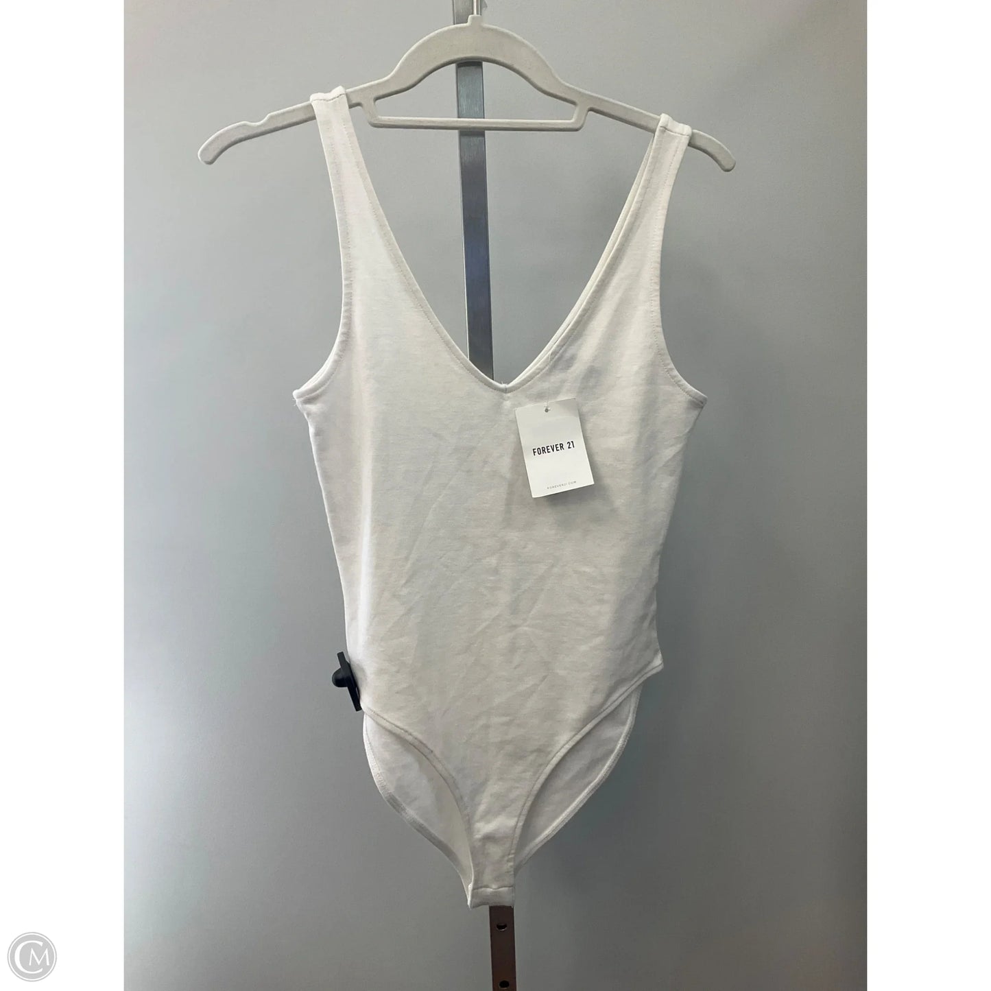 Top Sleeveless Basic By Forever 21 In White, Size: S