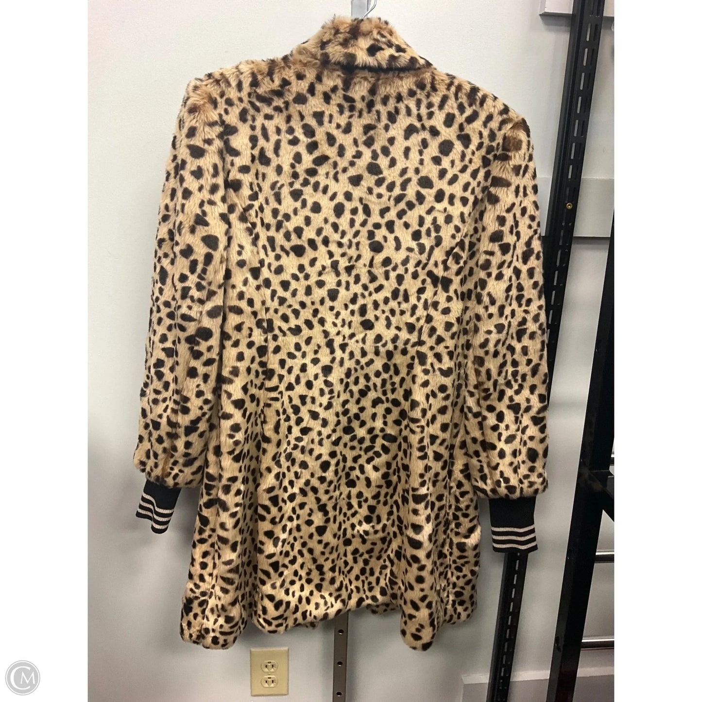 Coat Faux Fur & Sherpa By Cabi In Animal Print, Size: M