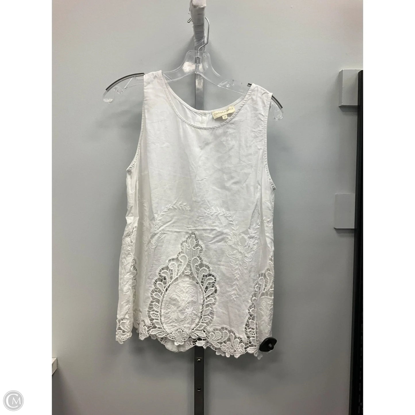 Top Sleeveless By Cynthia Rowley In White, Size: M